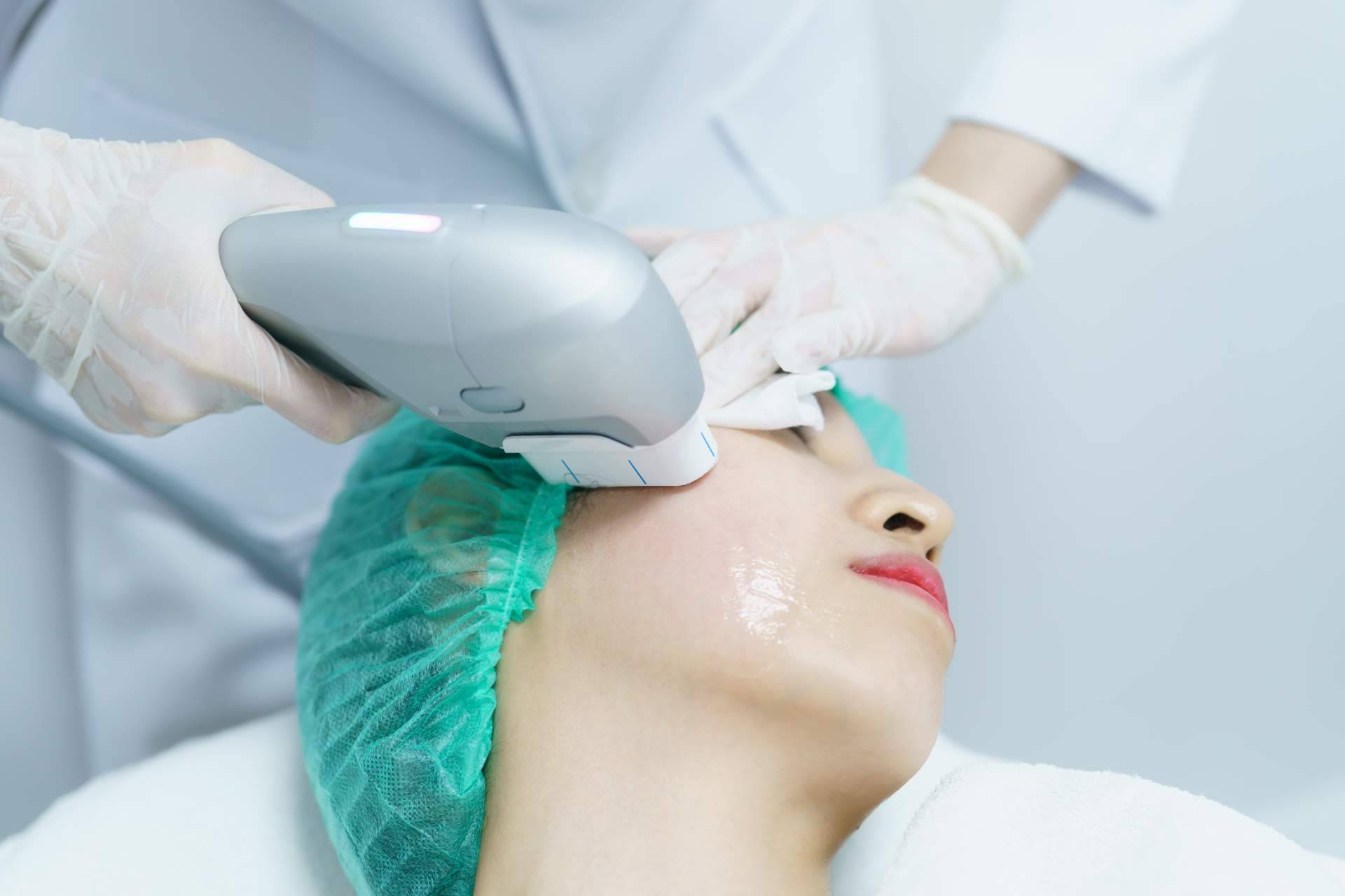 Centro Médico Bravo explica en qué consiste el Hifu Lifting sin cirugía