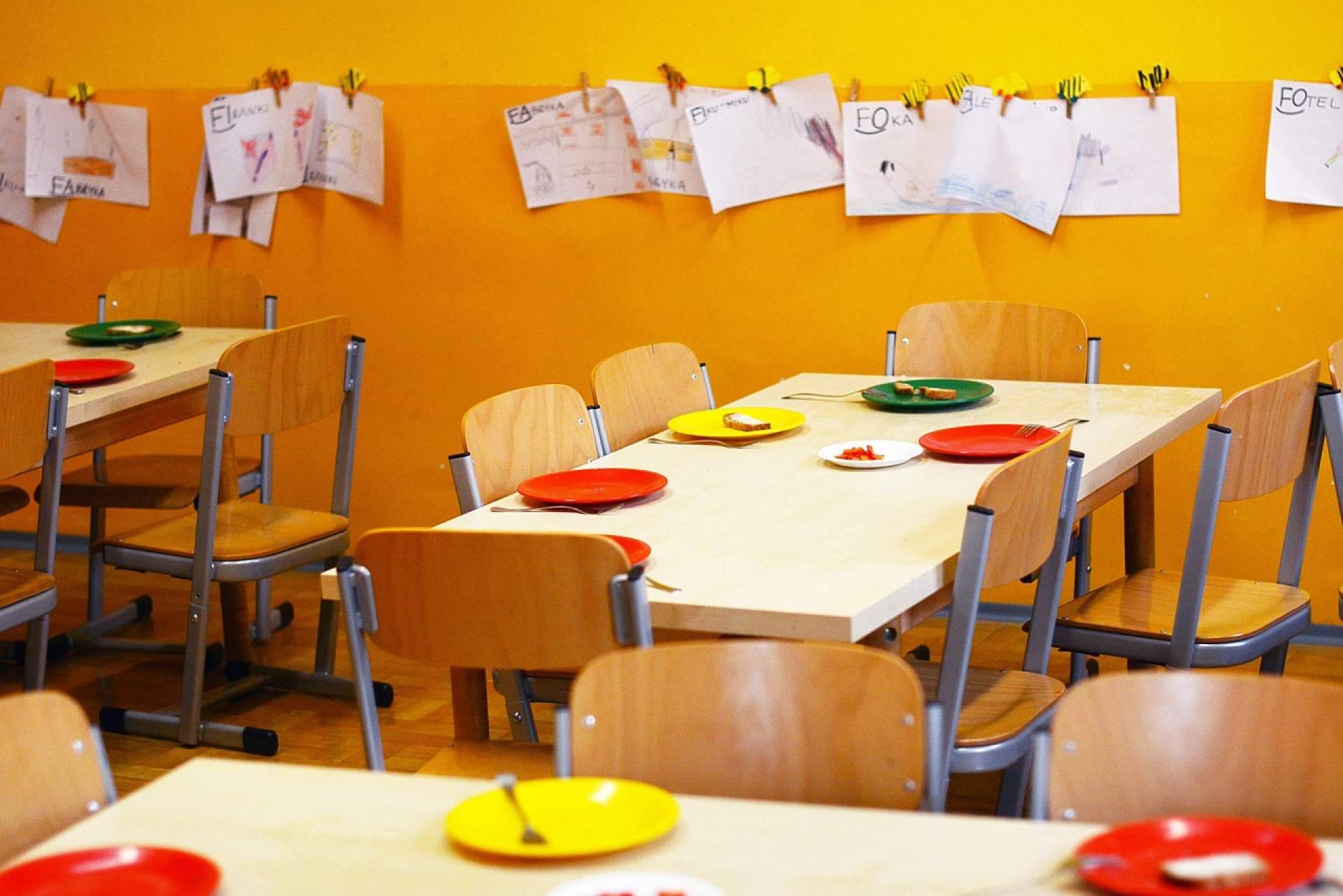La importancia de la formación de los monitores de comedores en colegios de educación especial