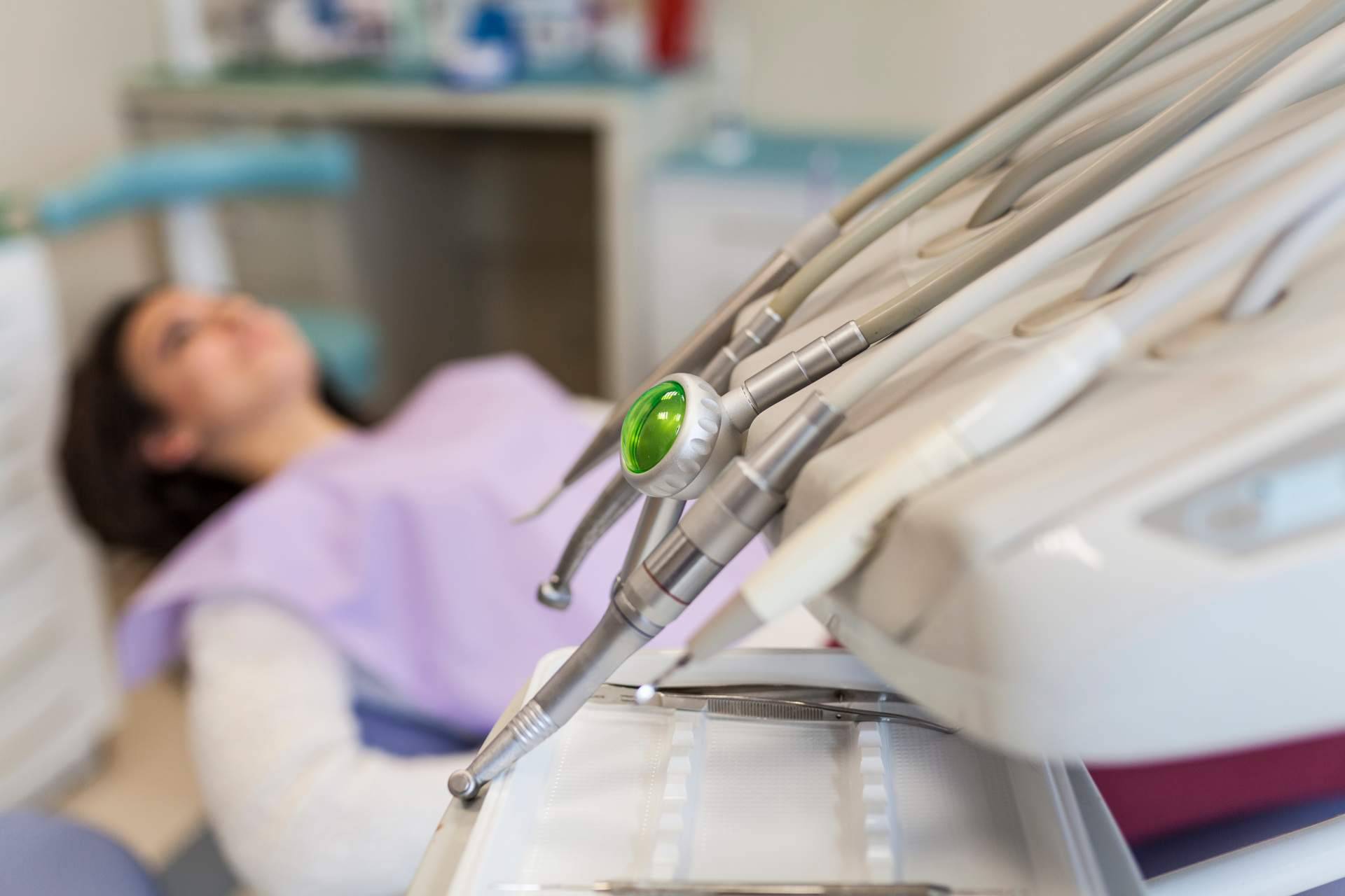 ¿Cuáles son las claves del instrumental rotatorio para clínicas dentales?, con Precisión Médica