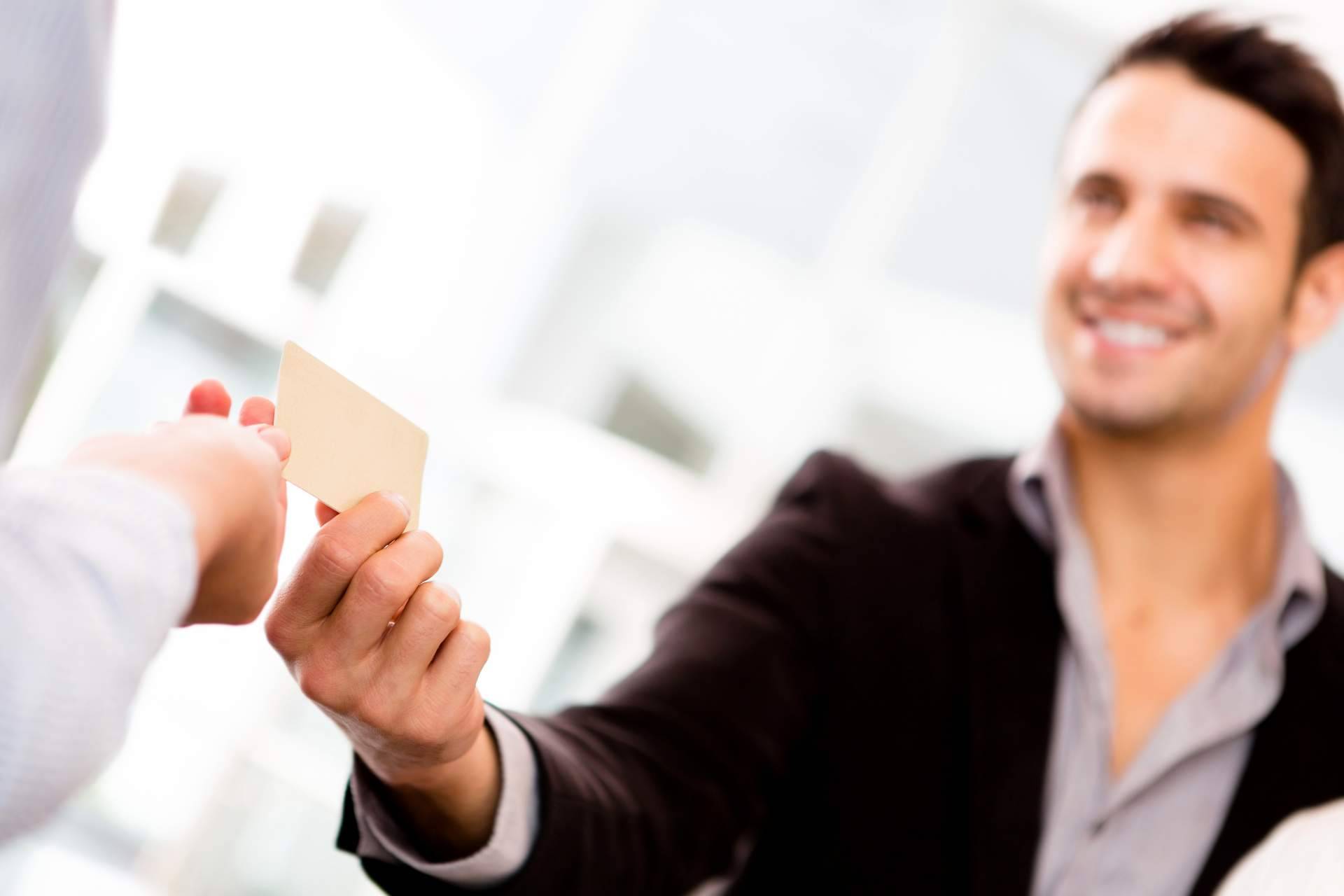 La digitalización del negocio de la mano de las tarjetas de crédito y de plazox