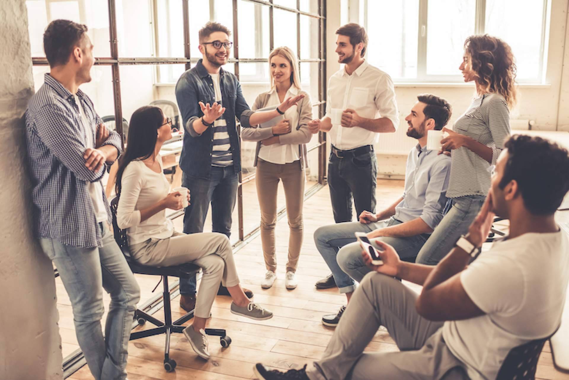 Ommnio, la app que facilita la comunicación interna en la empresa con inteligencia artificial