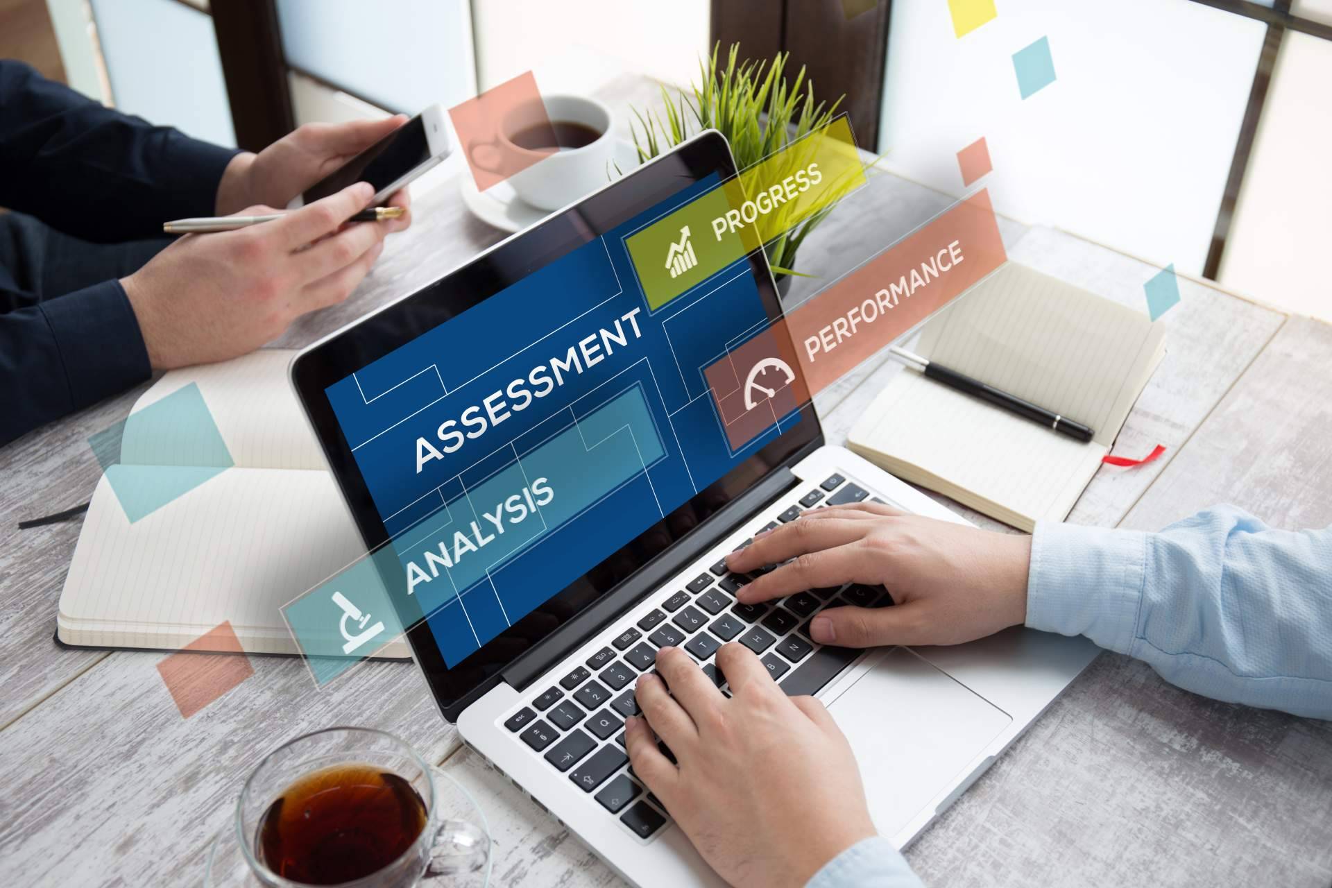 ¿Por qué realizar assessments online con TalentSuite?