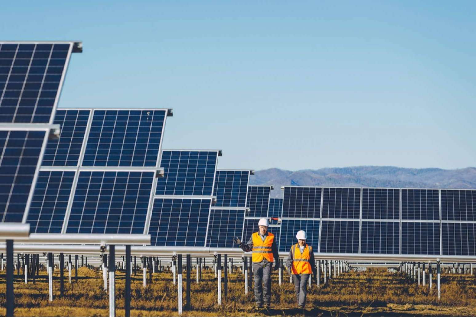 Por qué es importante contratar un gestor energético profesional, por Energybox