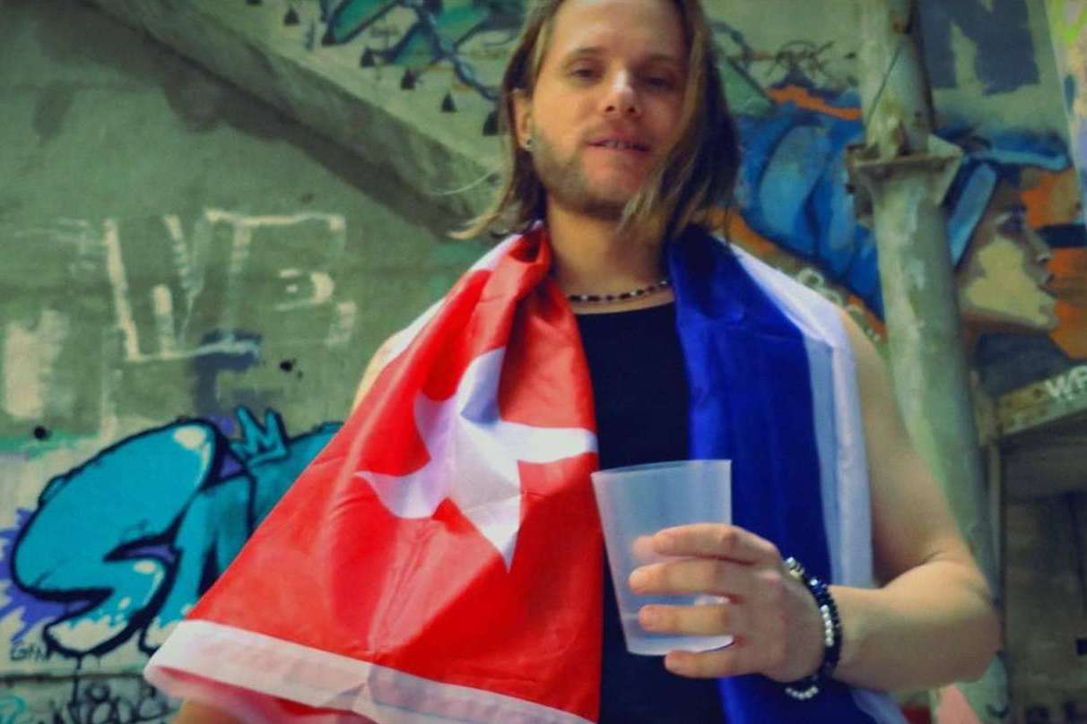 Ramy Martinz es un cubano con aje y acento