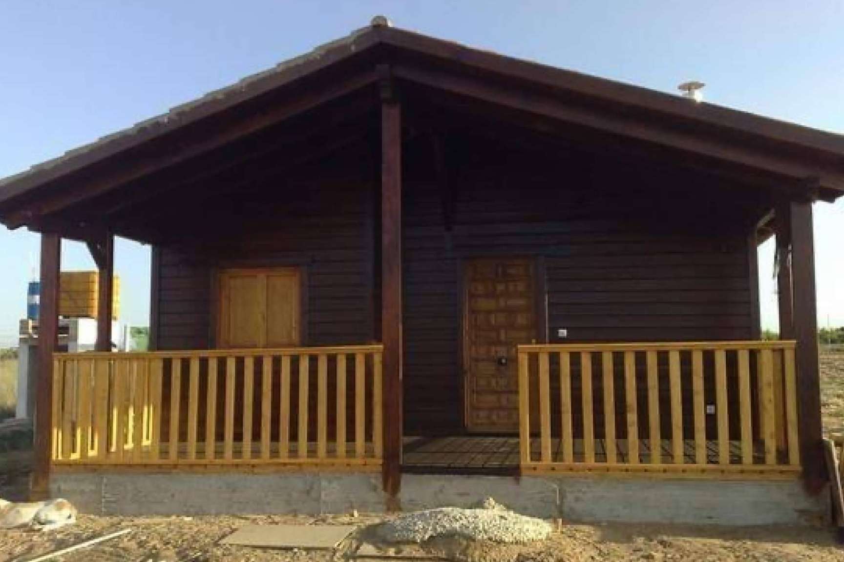 Construcción de una casa de madera siguiendo las necesidades del cliente, el objetivo principal del equipo Delmader