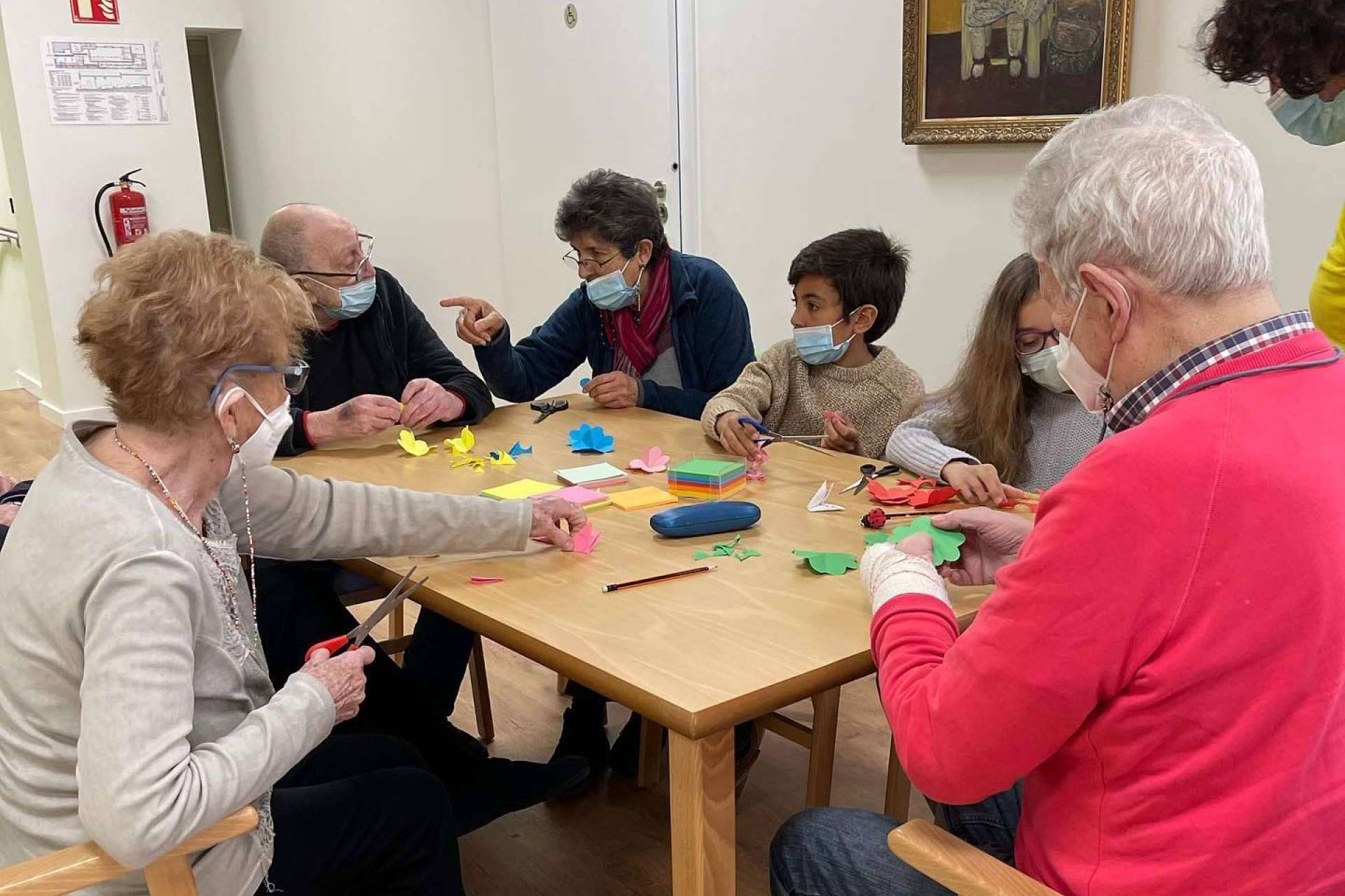 El centro de día intergeneracional Dia Actiu ofrece talleres cognitivos y de memoria