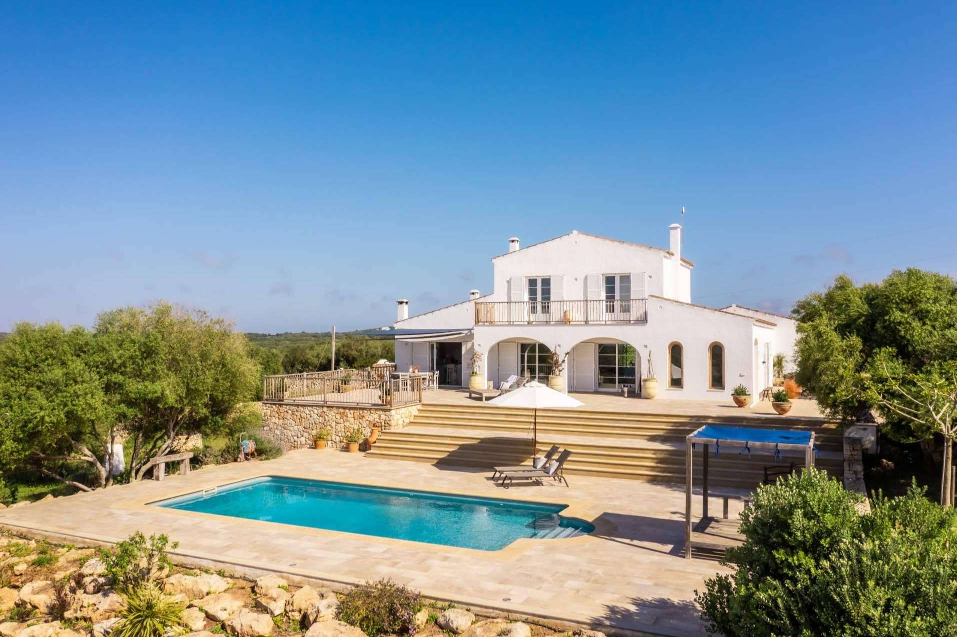 Comprar propiedades de lujo en áreas exclusivas de Menorca con Home Menorca