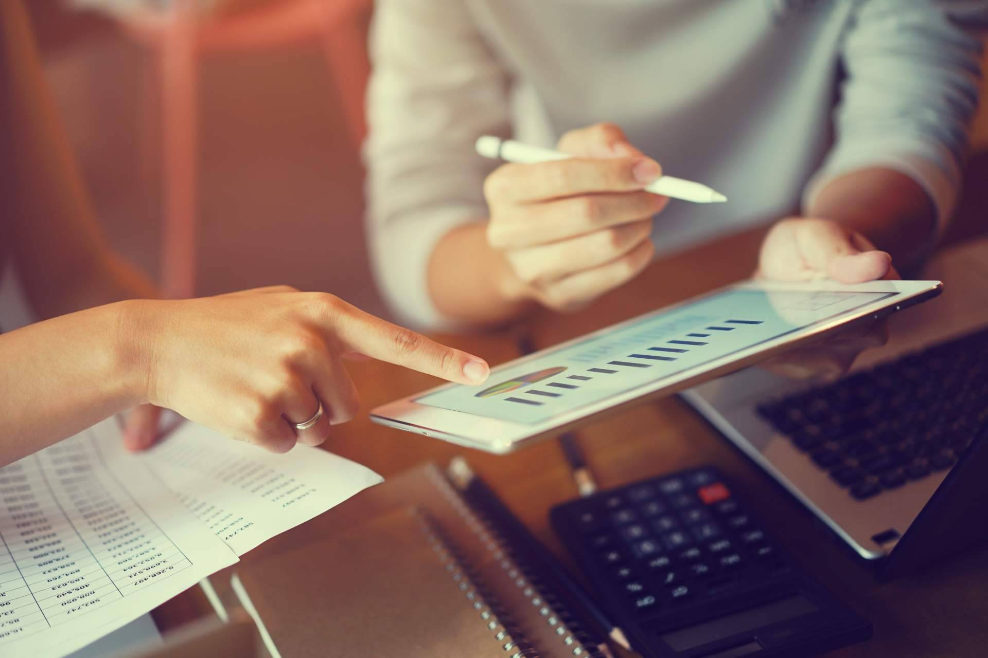 La IA se incorpora en los assessments de TalentSuite