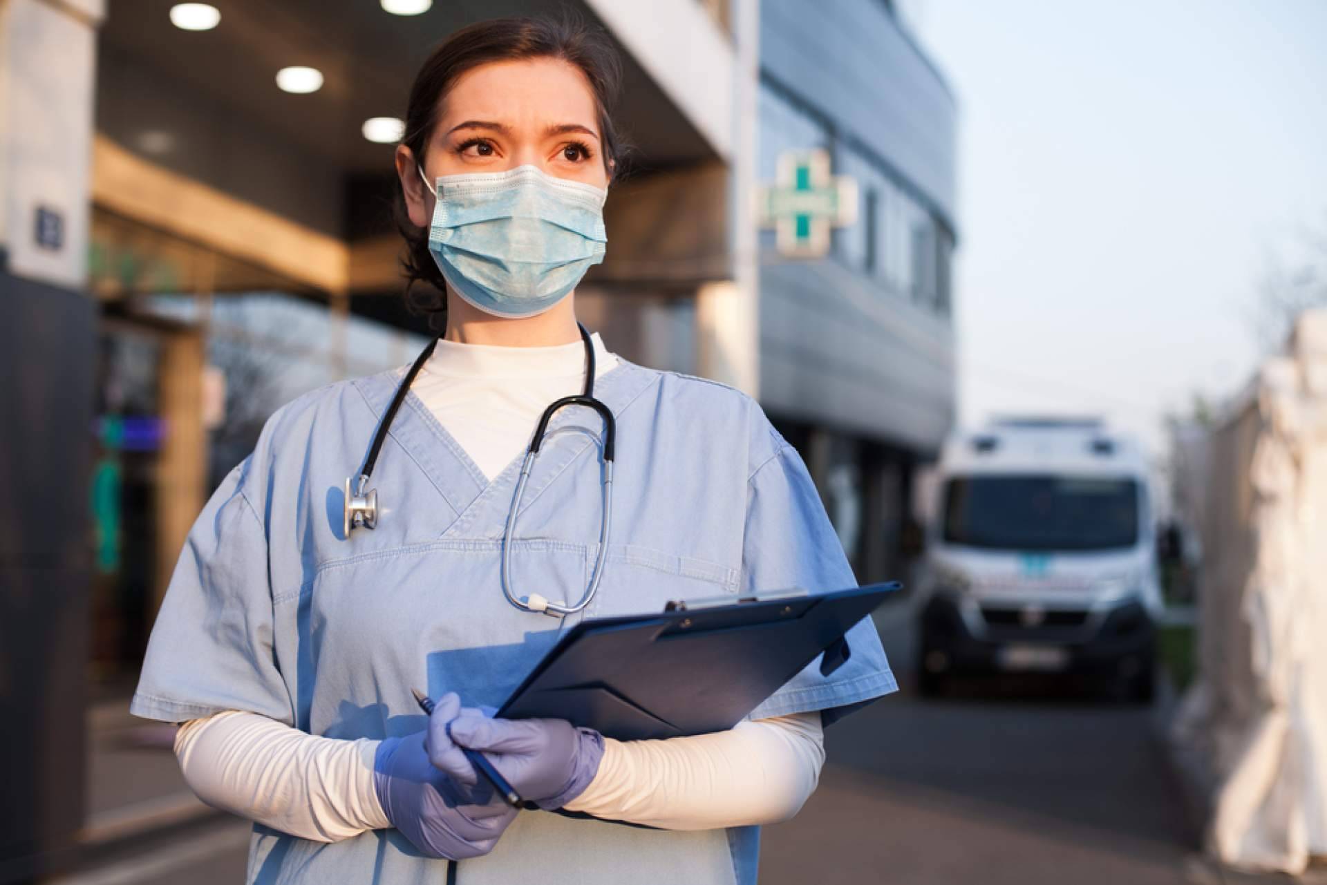 Información sobre las salidas profesionales en el entorno sanitario, de la mano de AULACEM