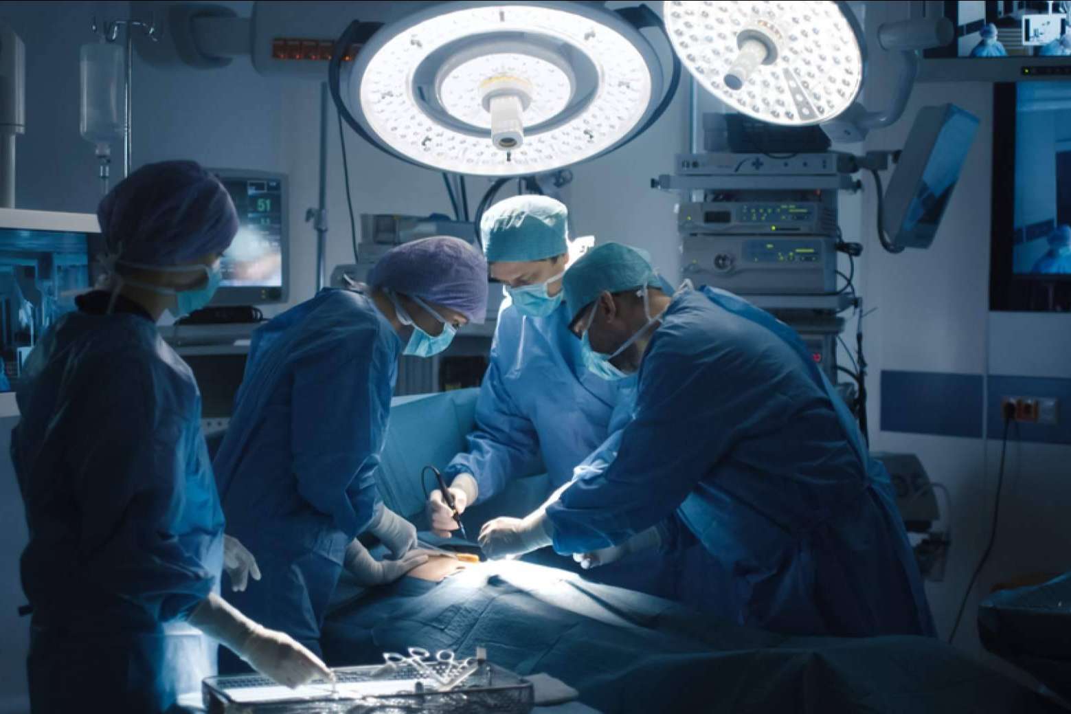 Uno de los pioneros en técnicas y cirugías de quiste pilonidal es InnovaCirugía