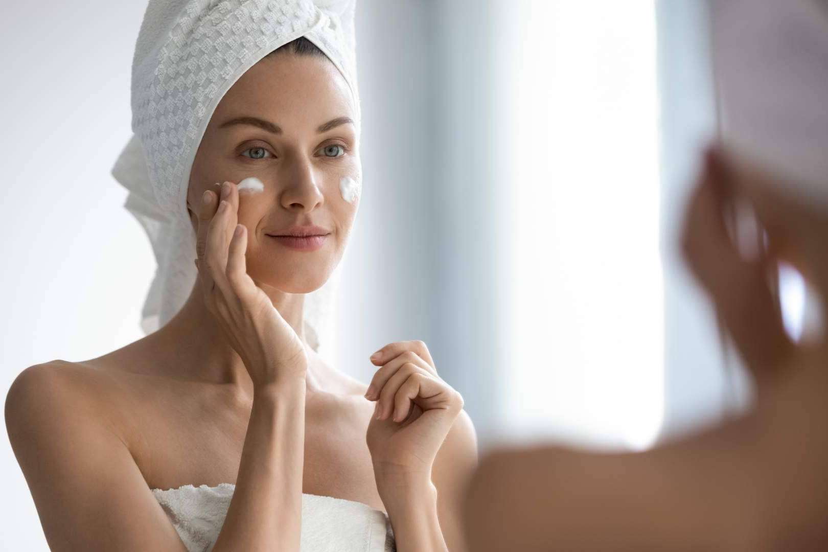 La empresa Green Cornerss pivota de la moda a la cosmética y factura más de 1 millón de euros en el primer año