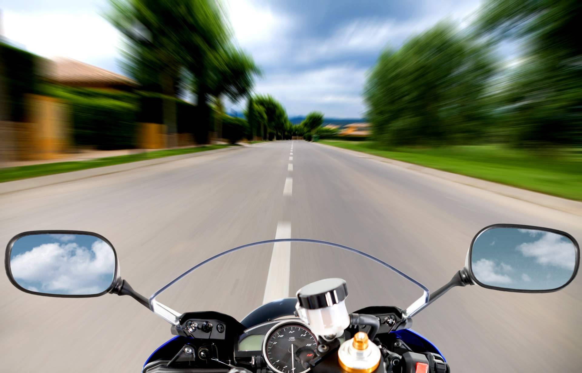 Sacar el carnet de conducir en Madrid con algunas de las motos más fáciles