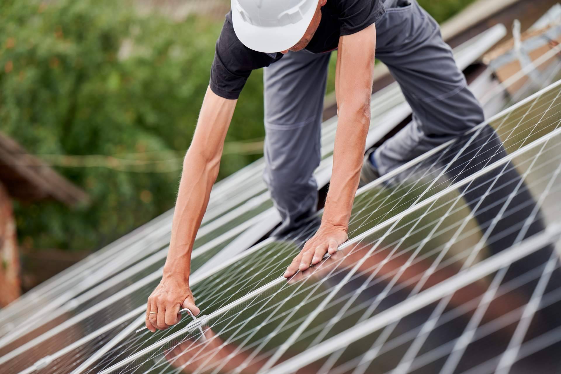 Qué tipos de paneles solares existen y cuál elegir de la mano de Solomnia