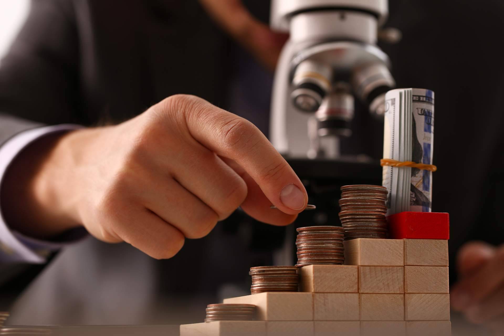 Financiación de las vacaciones de Semana Santa y la amenaza de las tarjetas revolving y microcréditos