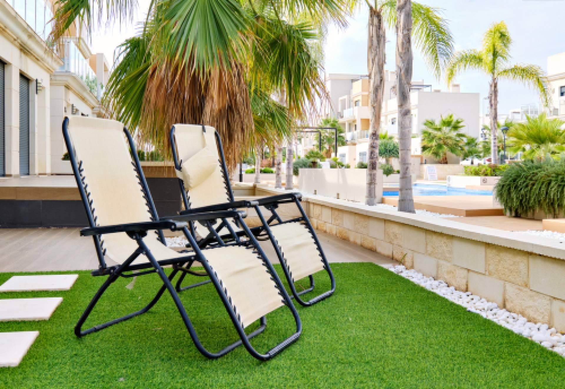 Césped artificial para jardín con Realgrass