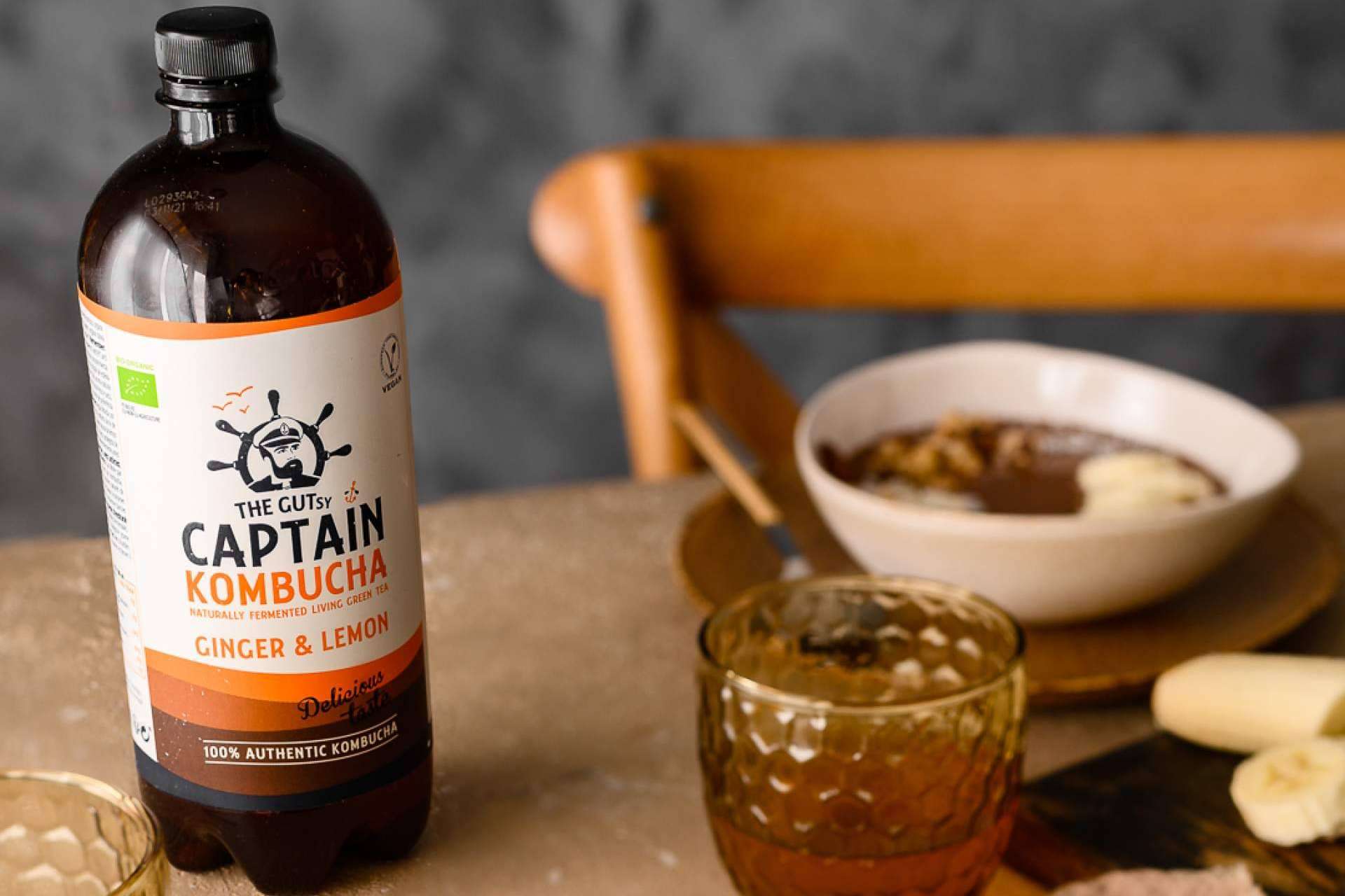 Cuáles son los beneficios de beber Kombucha regularmente, según GUTsy Captain