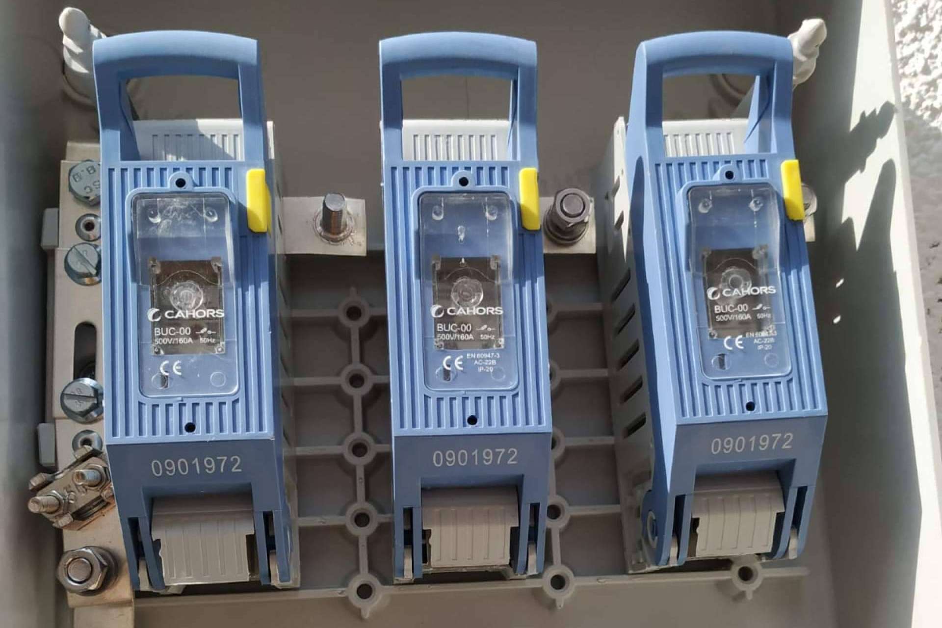 Savelec es una compañía de electricidad en Valencia que atiende urgencias eléctricas las 24 horas del día