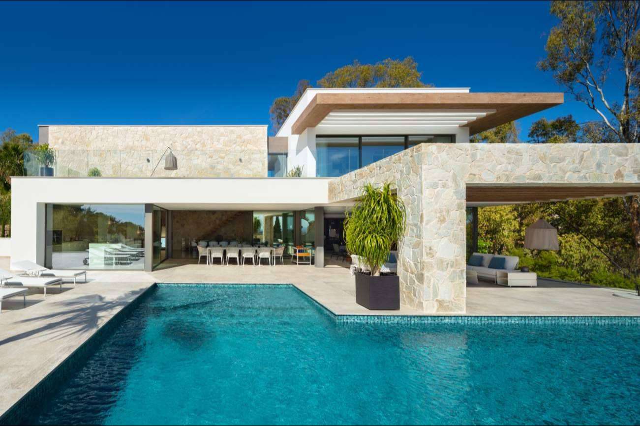 Comprar una residencia de lujo en Marbella es más sencillo con el asesoramiento de Zeuthen & Company