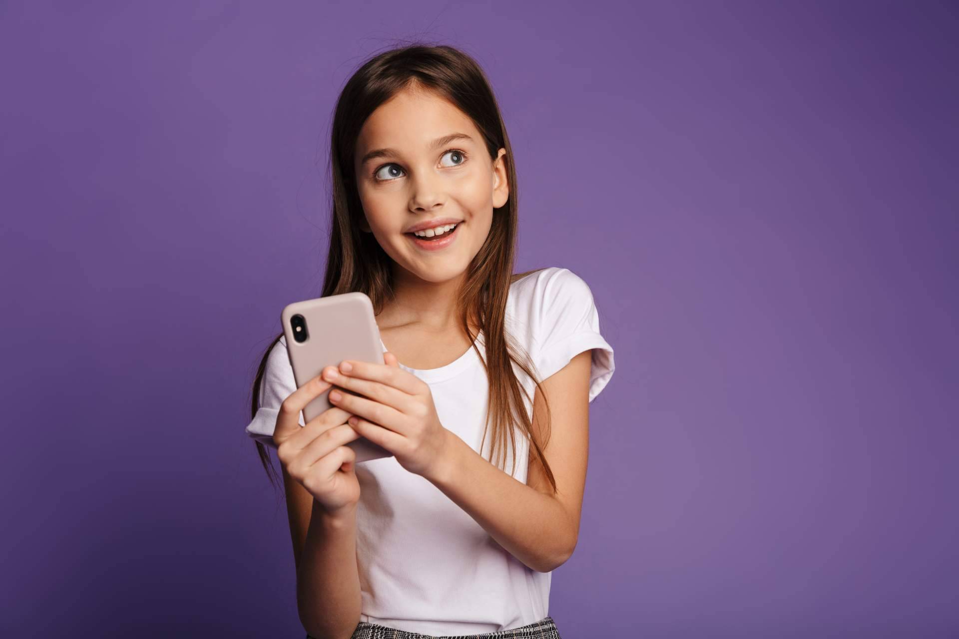 ¿Cómo elegir una tarifa de móvil para niños y adolescentes?, por Suop
