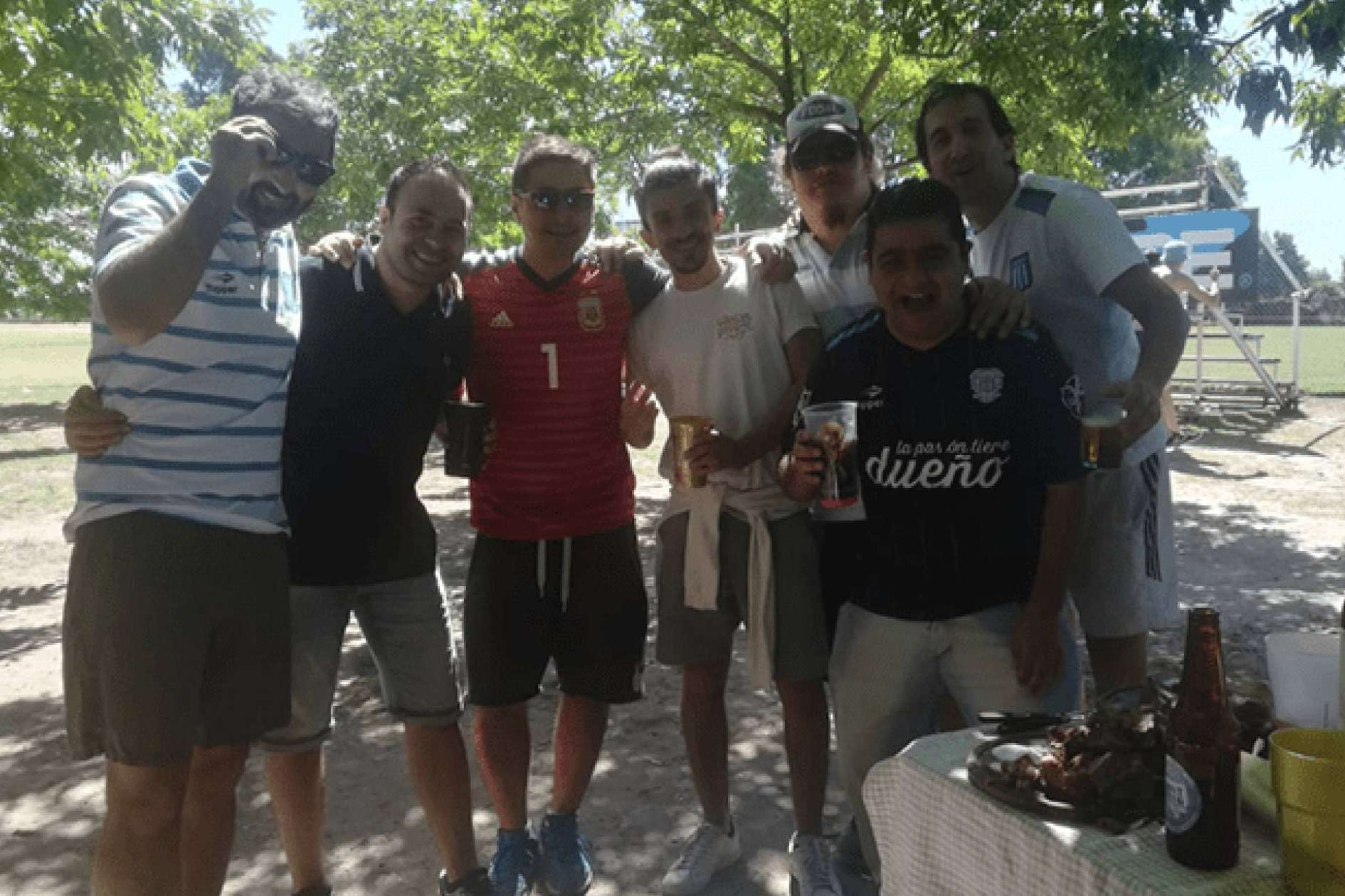 Conseguir entradas de fútbol y vivir una experiencia única con los hosts en Brasil, Argentina y Colombia de Football Host