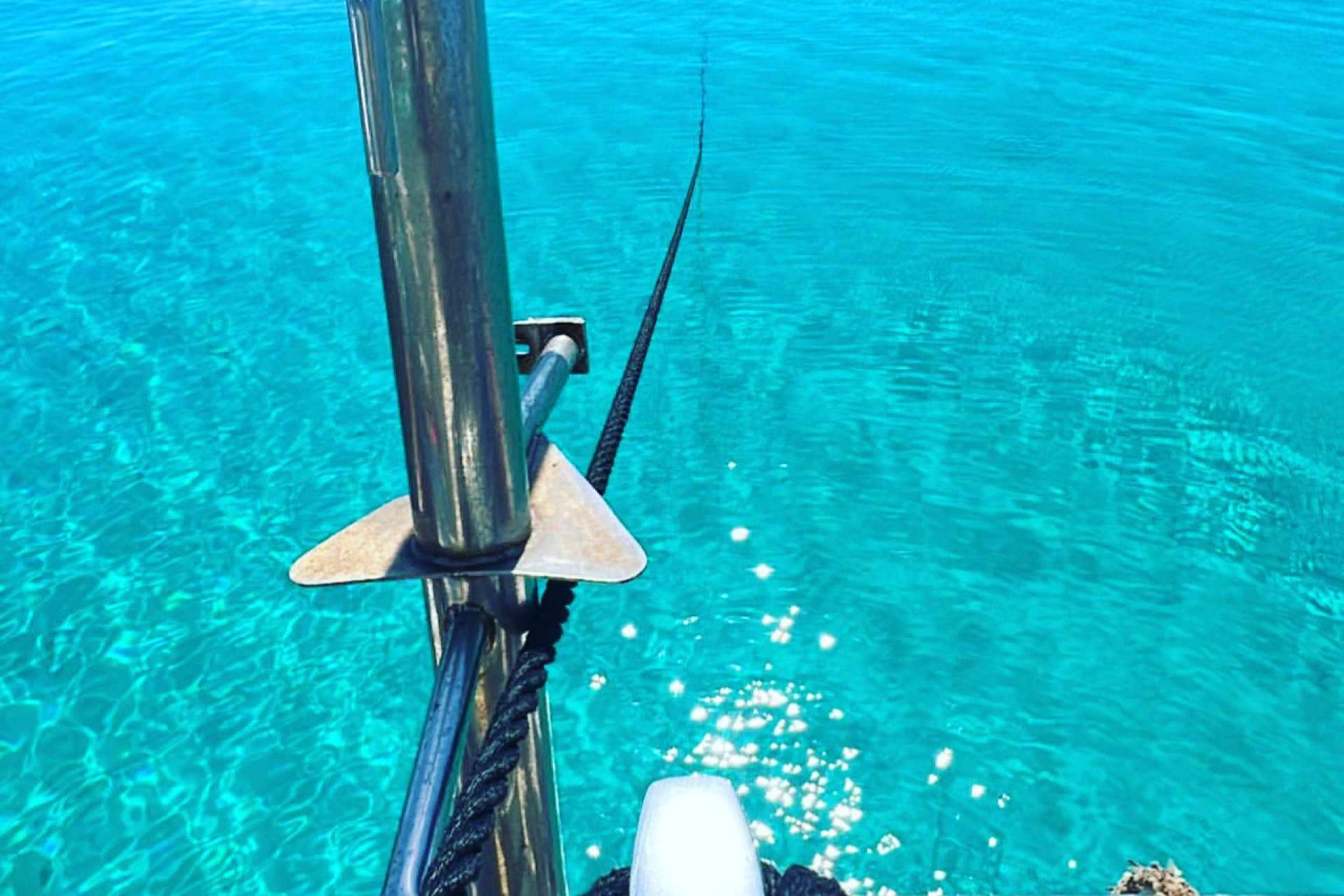 Disfrutar de Ibiza durante el verano con algunas actividades muy recomendadas, con Float Your Boat