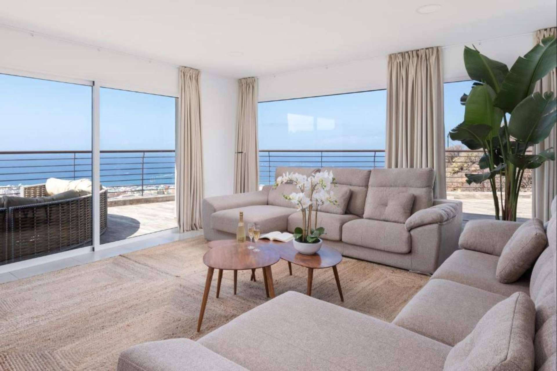 ¿Dónde encontrar villas de lujo y servicios exclusivos para unas vacaciones inolvidables en Tenerife? Canarias.com