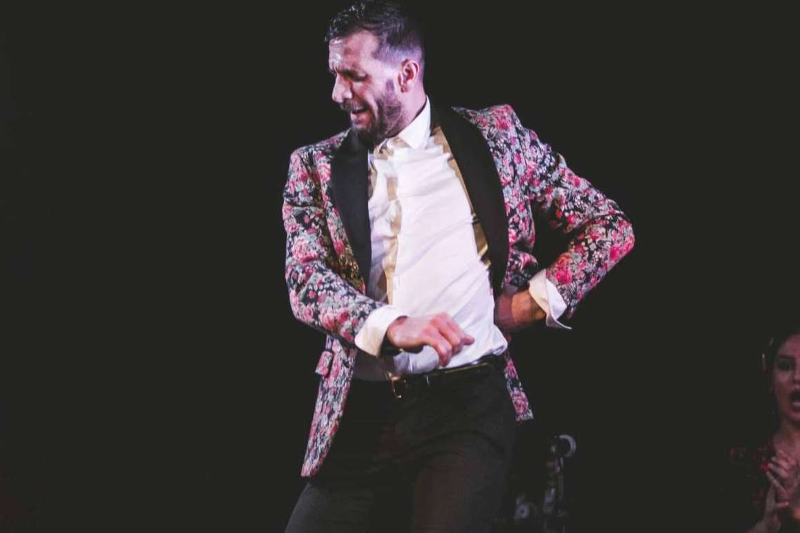 Disfrutar del flamenco en Casa Ana, el conocido tablao flamenco en Granada