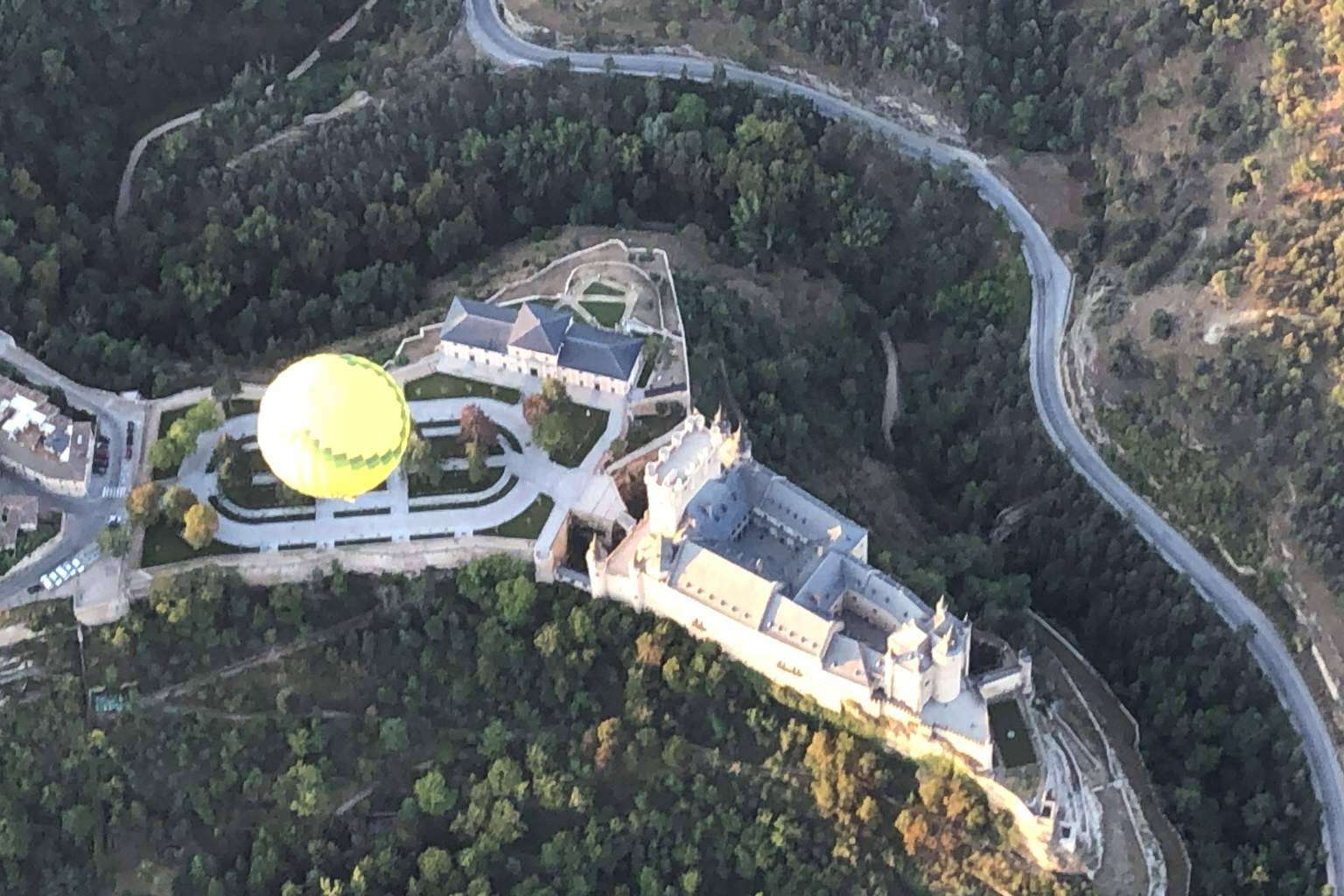 Paseo en globo aerostático en Segovia con EoloFly