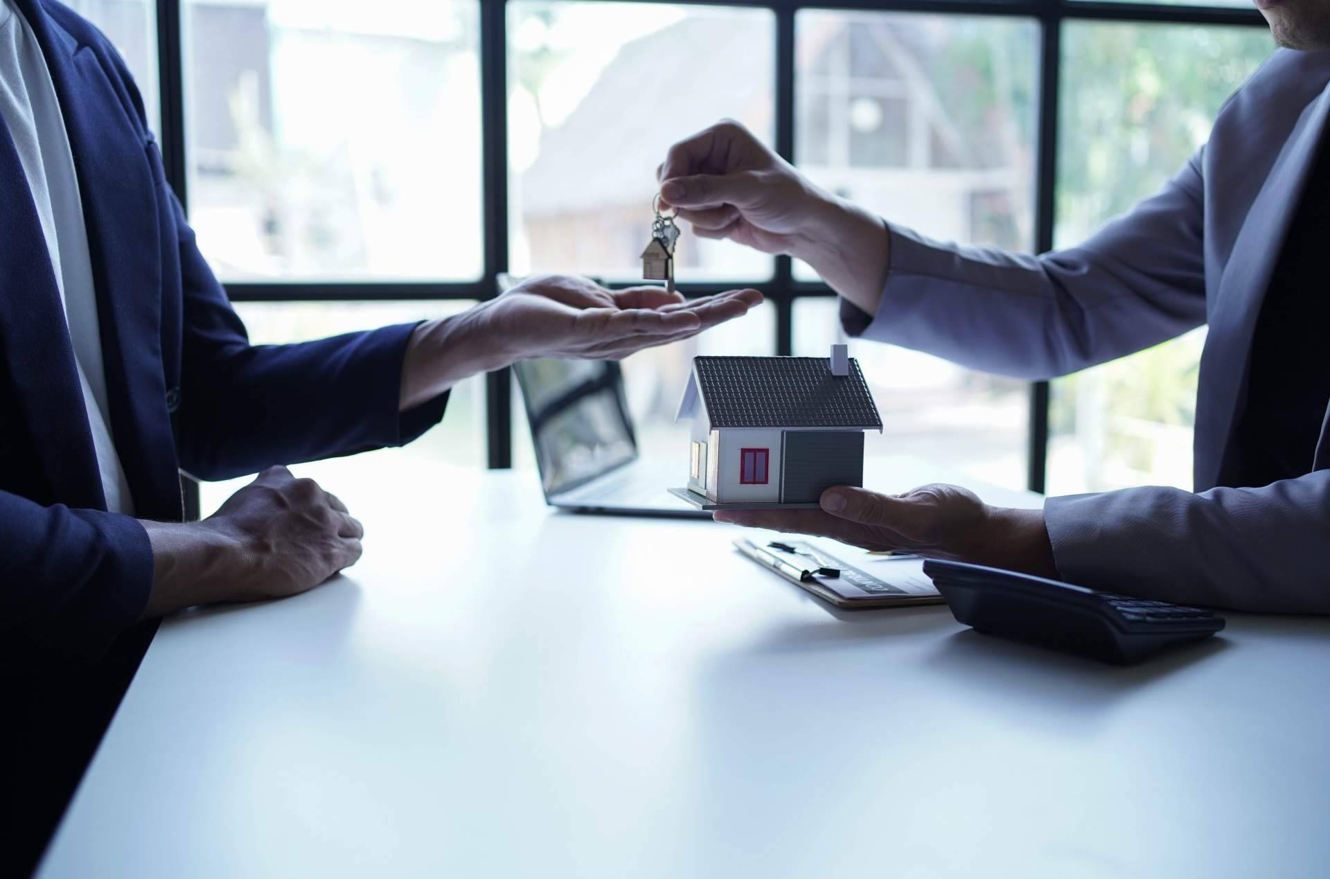 La Casa Agency El Clot analiza si se prevé una posible crisis del sector inmobiliario similar a la ocurrida en 2008