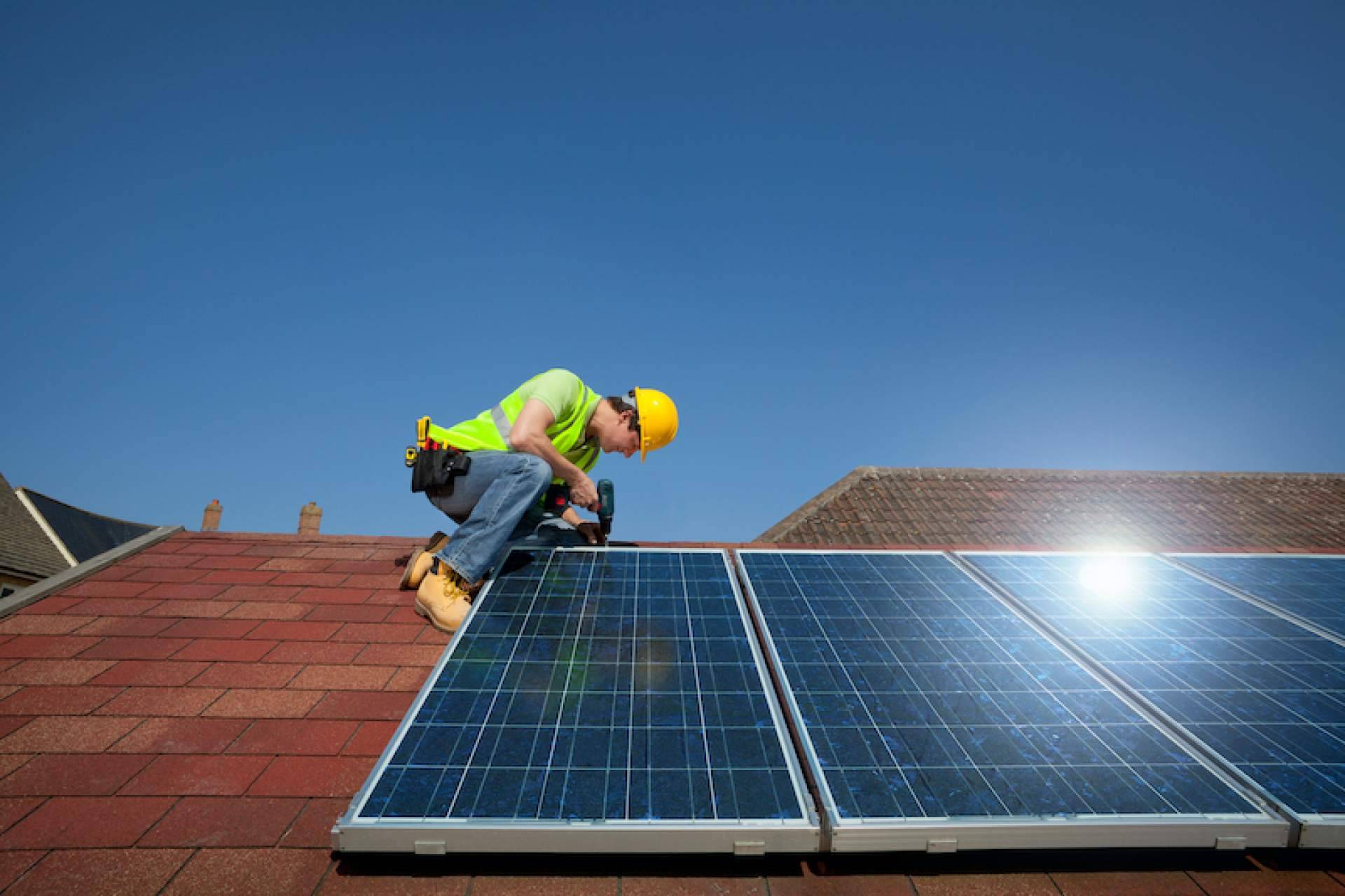 ¿Son realmente necesarias las baterías para paneles solares?