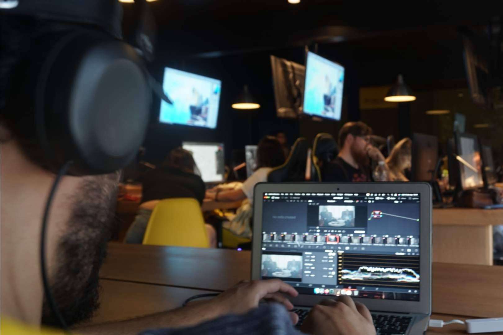 The Studio Production, el módulo de Universal Arts School para adquirir experiencia real y acceder al mundo laboral