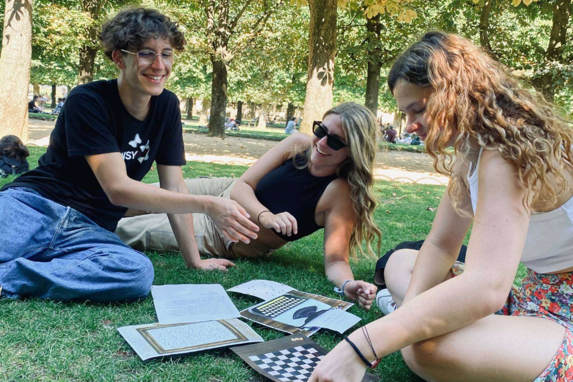 Los juegos de escape al aire libre para niños de Escape Kit