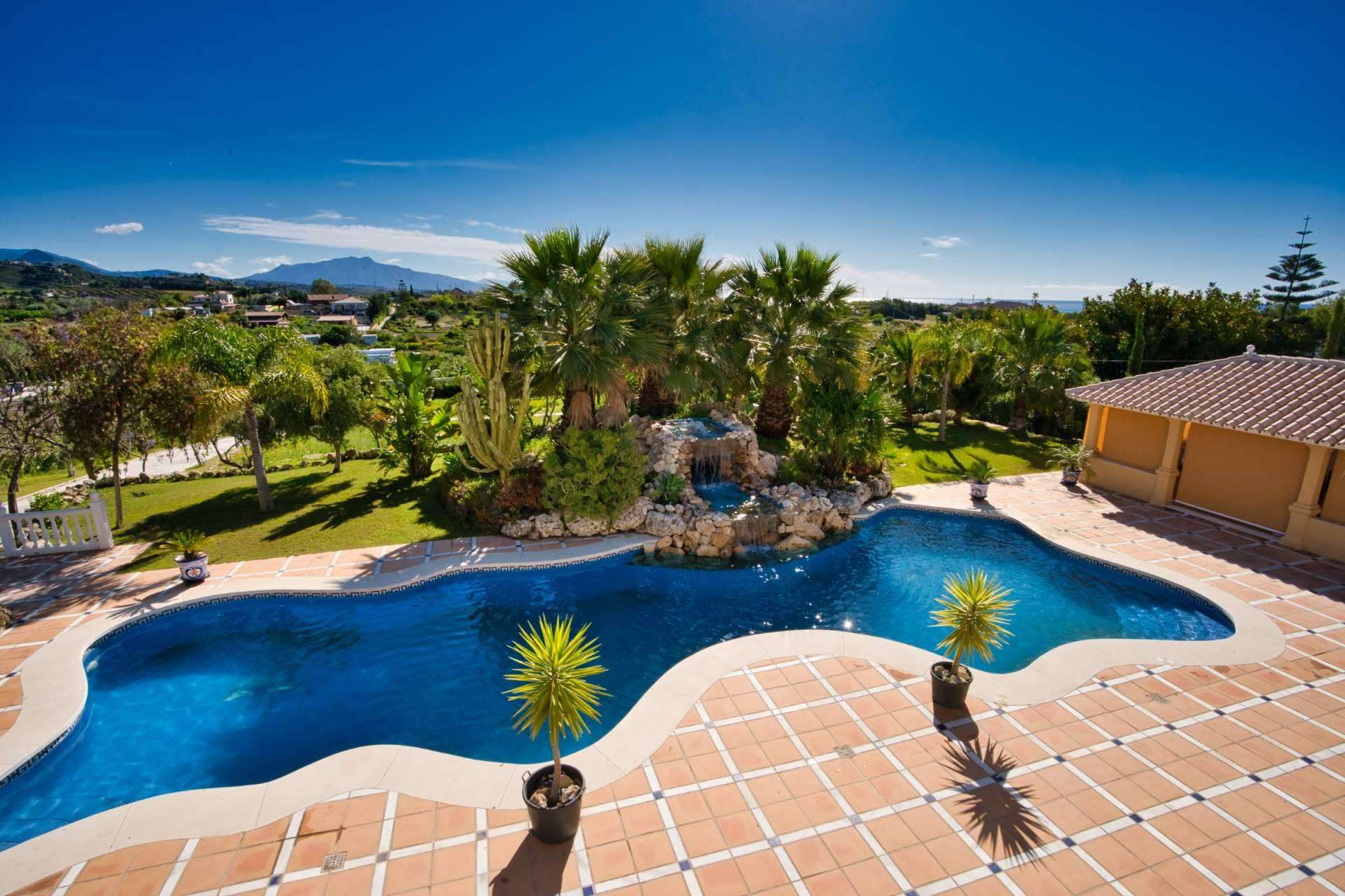 La villa clásica y de lujo bañada por el sol de Marbella, Villa Rosi, por Zeuthen & Company