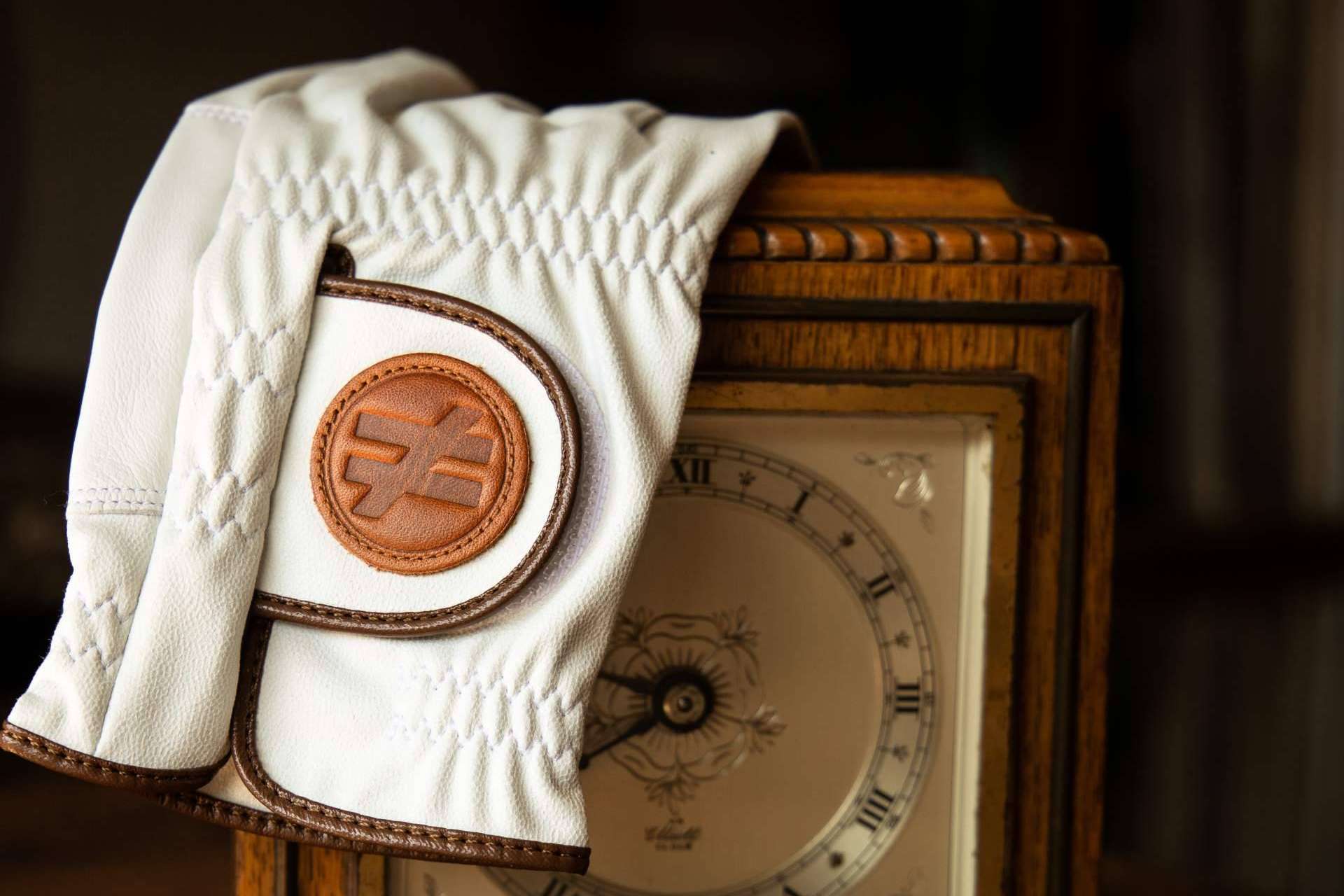 El Guante Retro de NGB se populariza en el mercado español y avanza internacionalmente en Irlanda y Francia