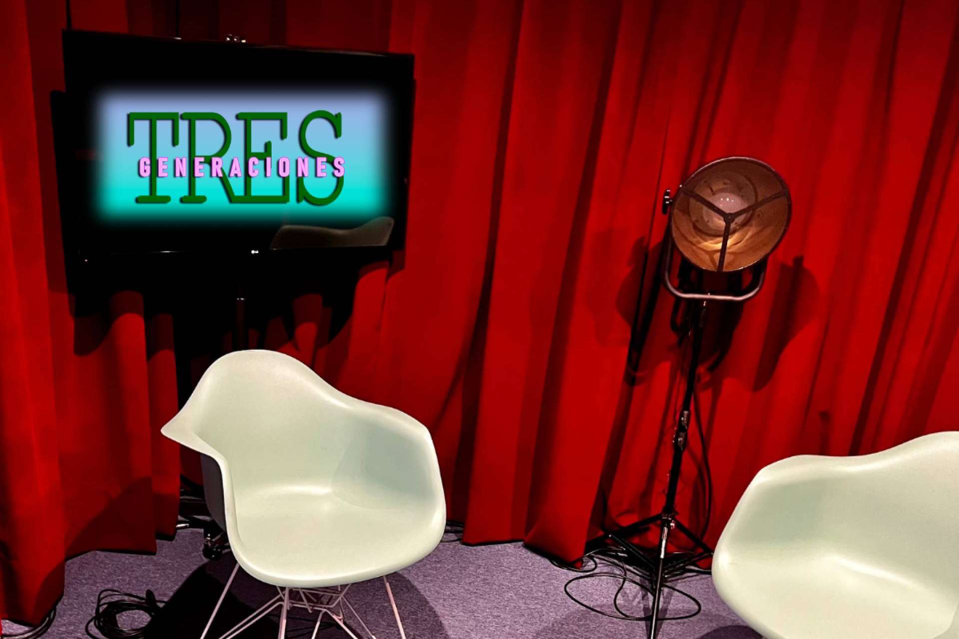 Canal 4 Televisió añade a su parrilla el podcast '3 Generaciones'