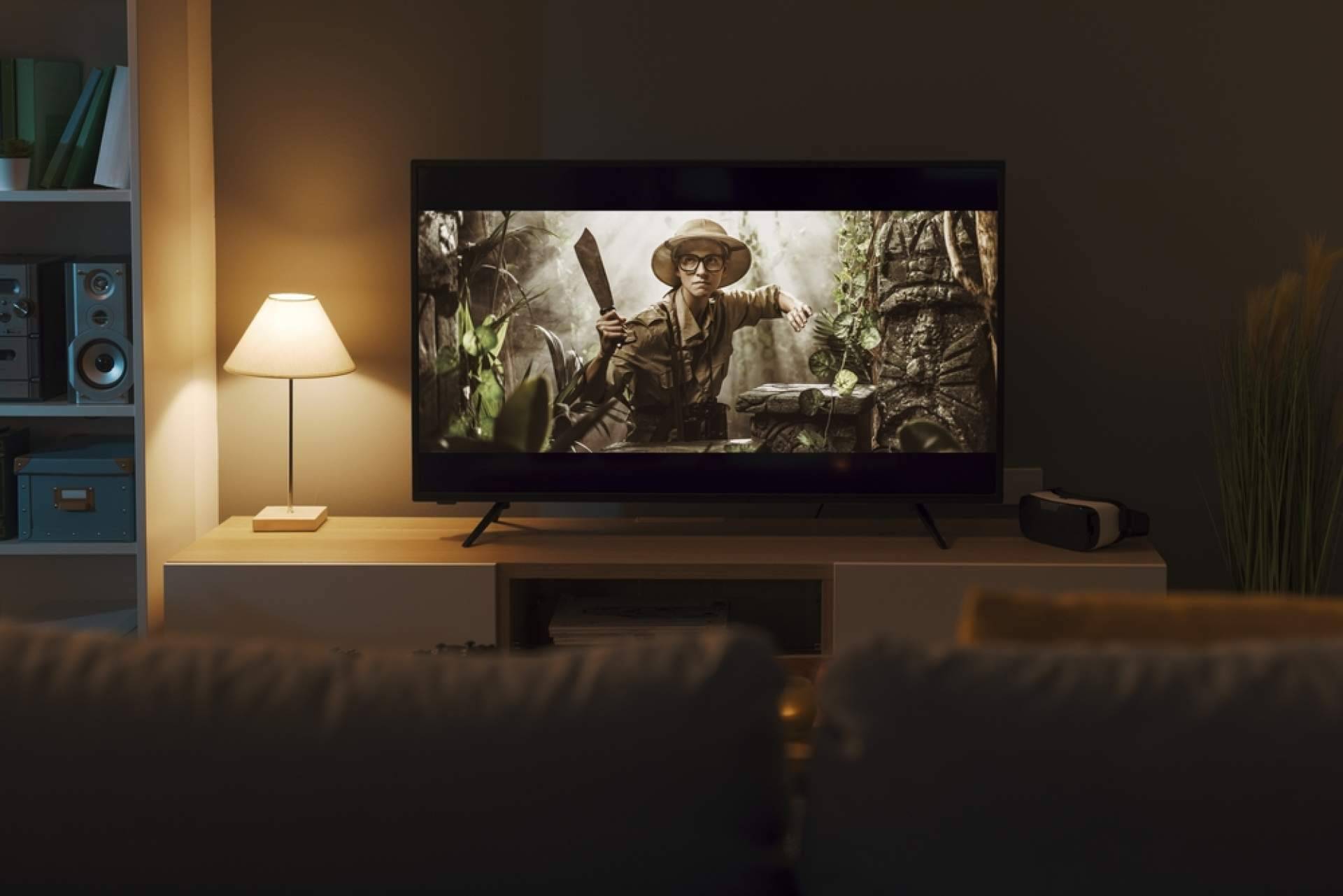 Magnificar las emociones a través de la gran pantalla de TCL TV XL COLLECTION