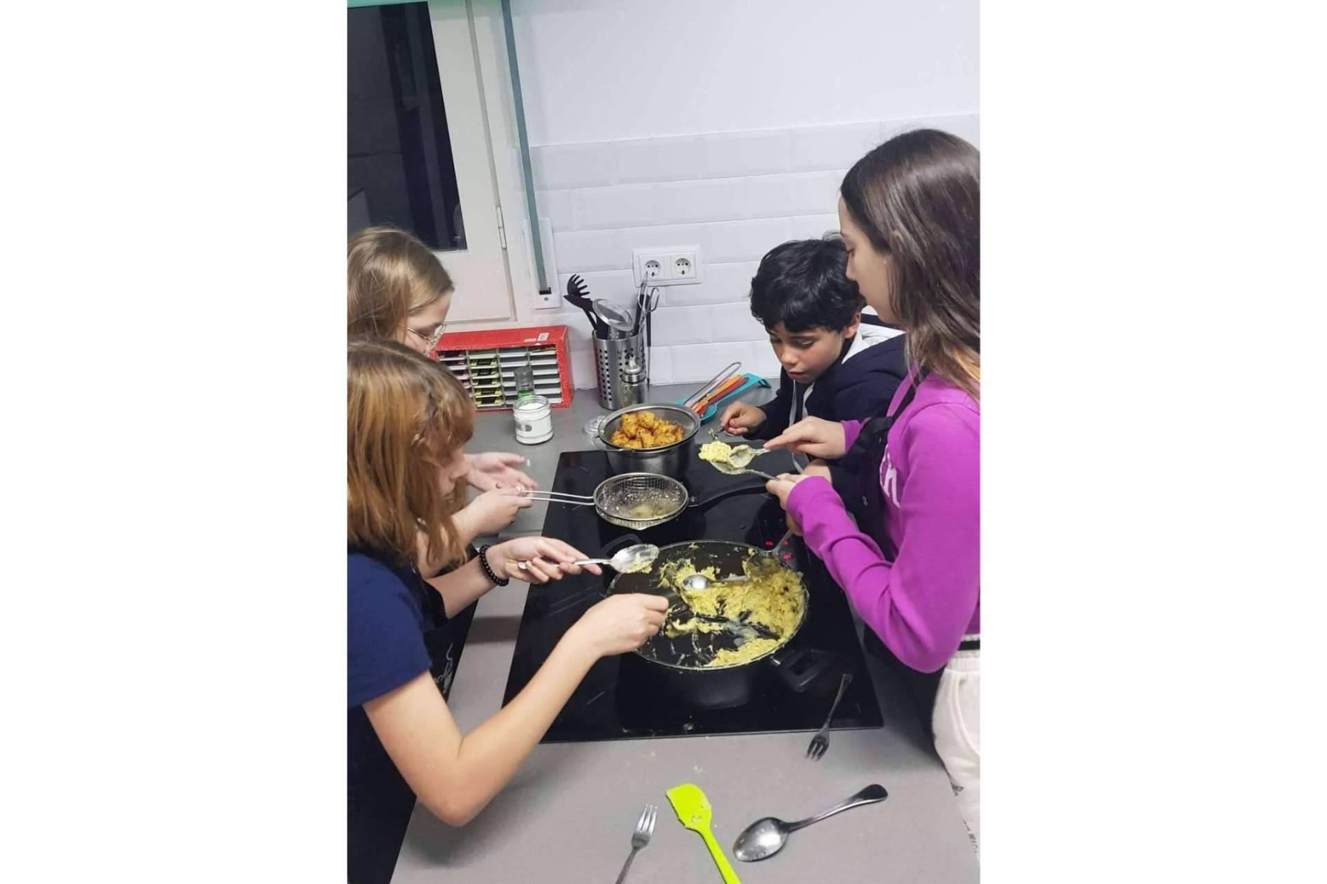 Ochimanikia, una escuela de cocina para niños