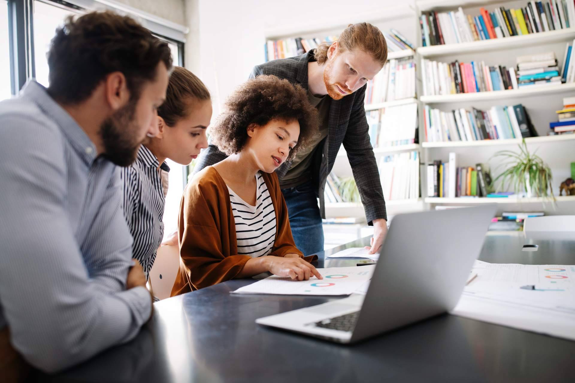 Una serie de consejos para comenzar con la emprendeduría y no morir en el intento