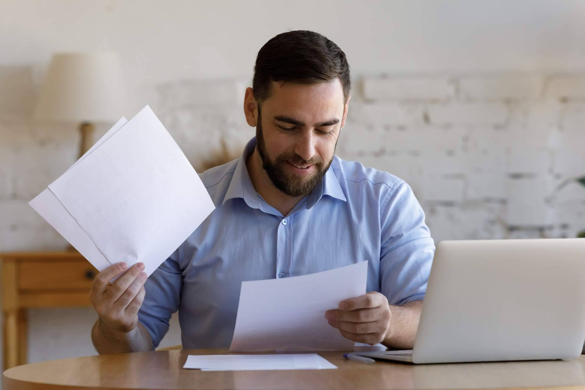 Simplificatusopos sobre cómo aprobar las oposiciones para administrativo