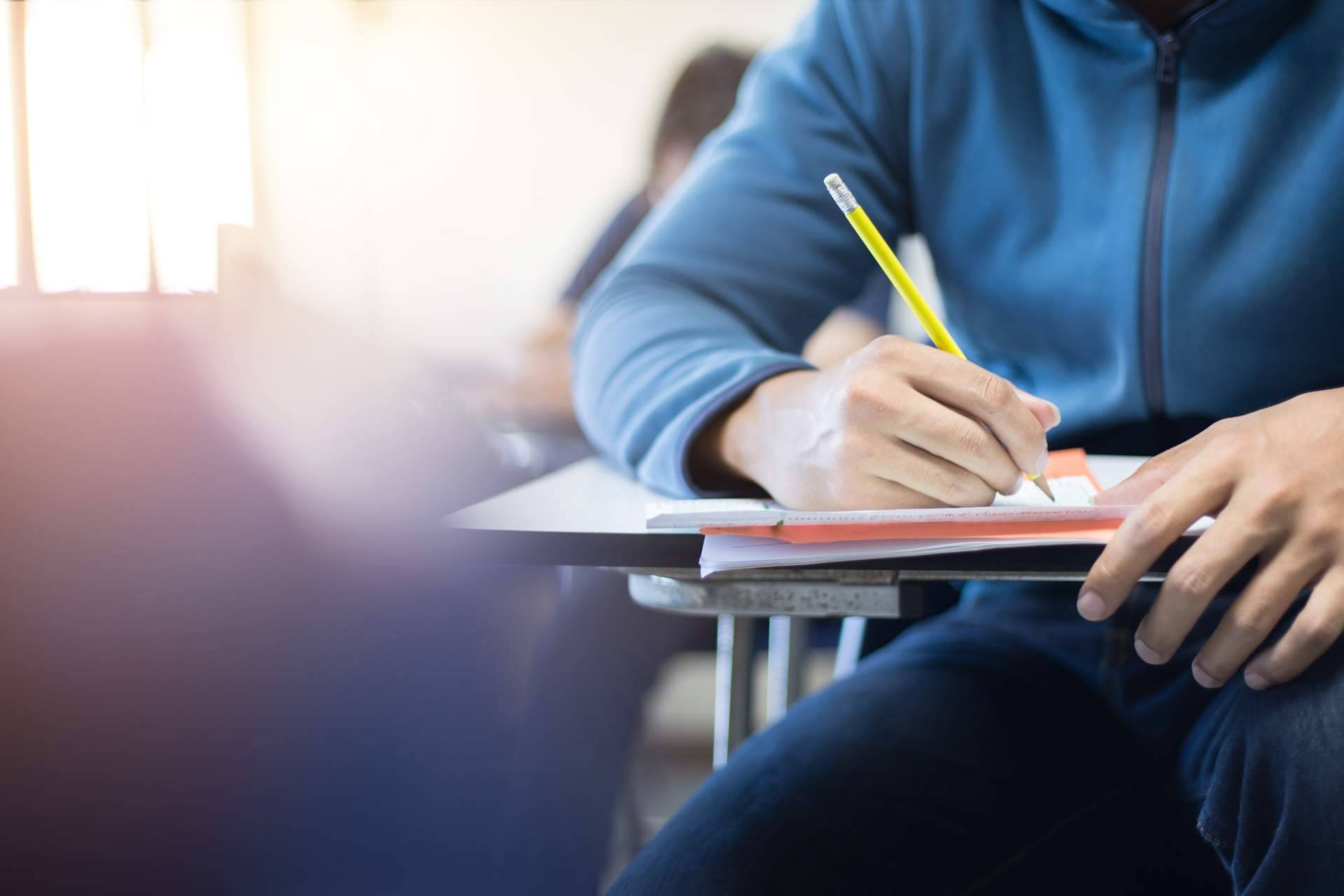 Las 10 recomendaciones para aprobar una oposición tipo test y aprovechar las abundantes plazas de empleo público