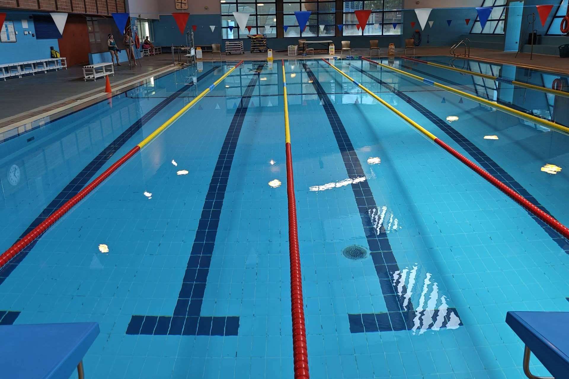 Tratamientos de agua y mantenimiento de piscina, de la mano de PoolTiger