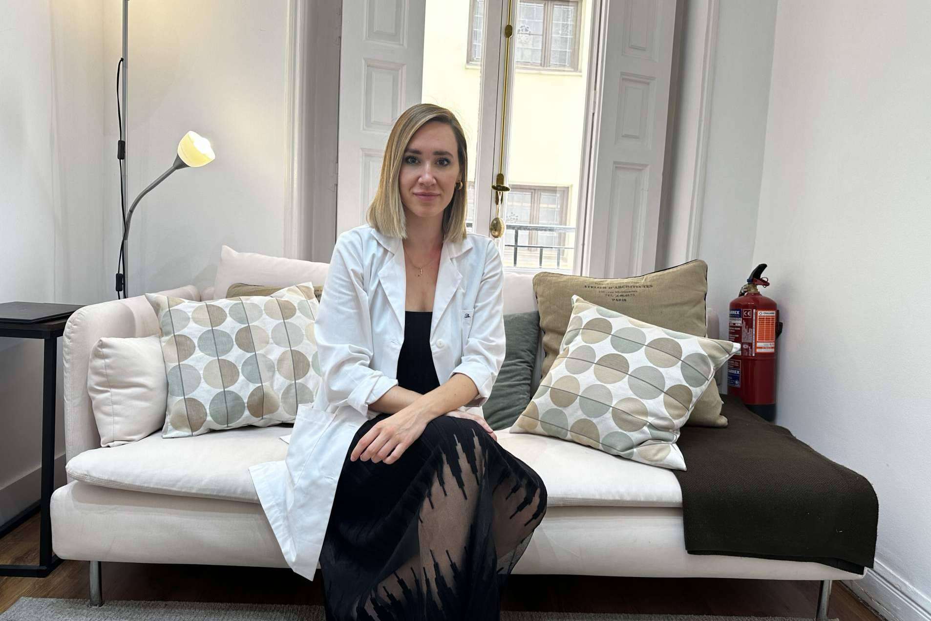 En 15 minutos se puede decir adiós a la sonrisa gingival, con la Doctora Sandra Hermida