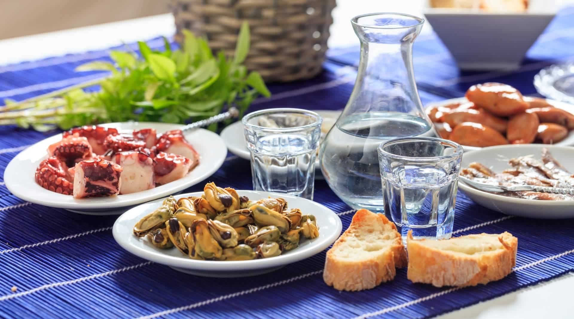 Auténtica cocina griega en Barcelona; descubrir Greek Aribau y su servicio a domicilio