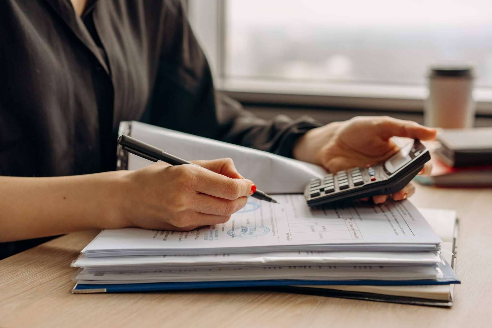 Cómo reclamar la pérdida de beneficios de una empresa ante los tribunales por lucro cesante, por Peritecnia