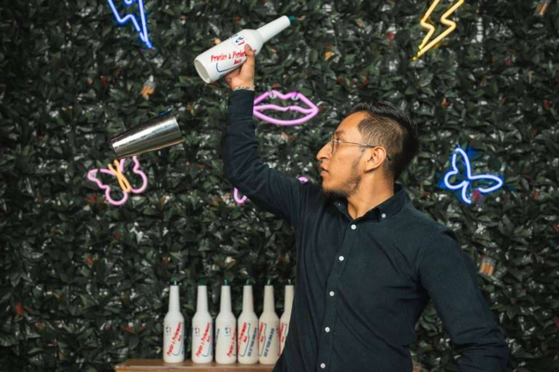 De qué modo dar un salto en la carrera de bartending con el Curso Working Flair de ESCOM