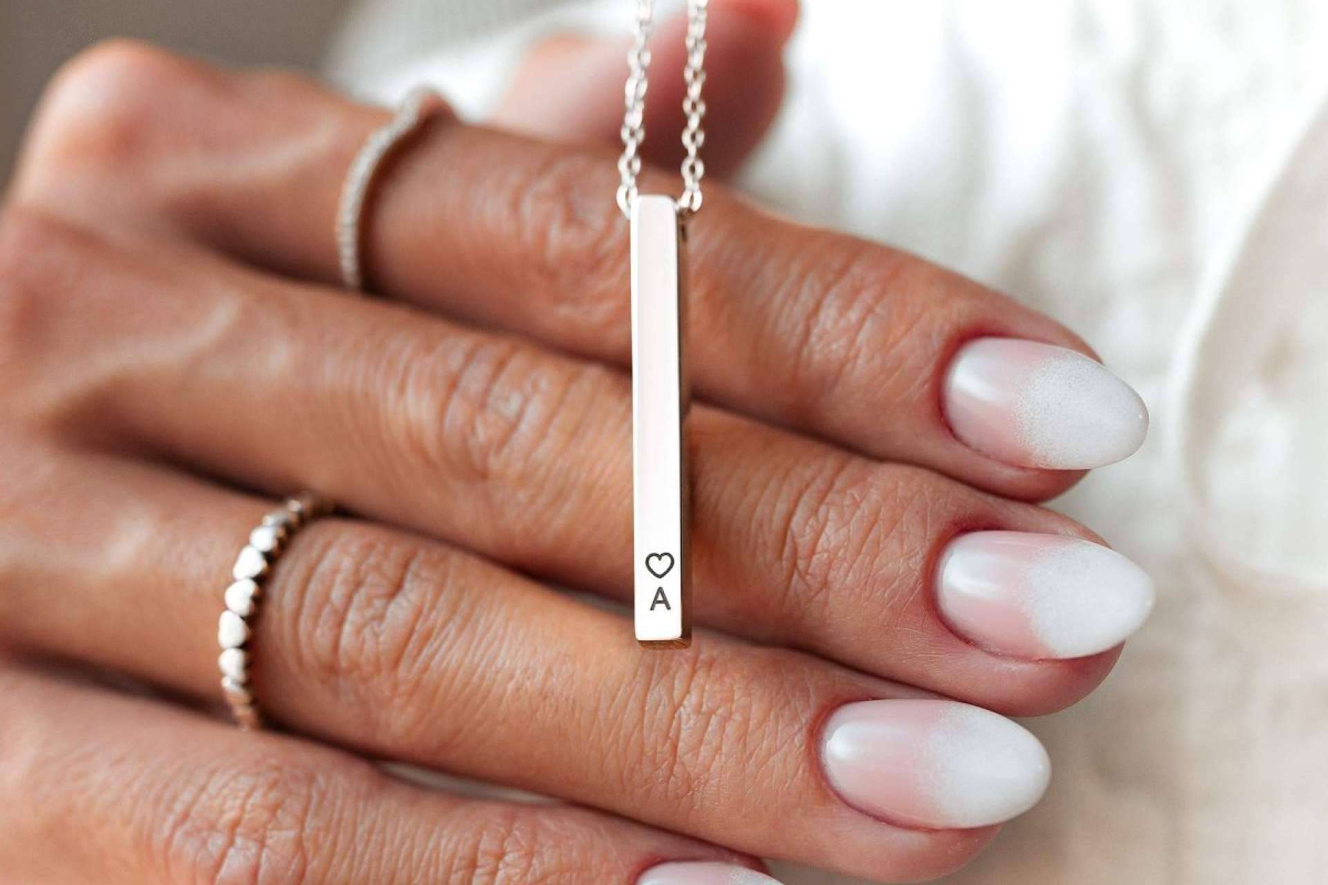 Le Petite Marie da algunas recomendaciones para cuidar joyas en verano