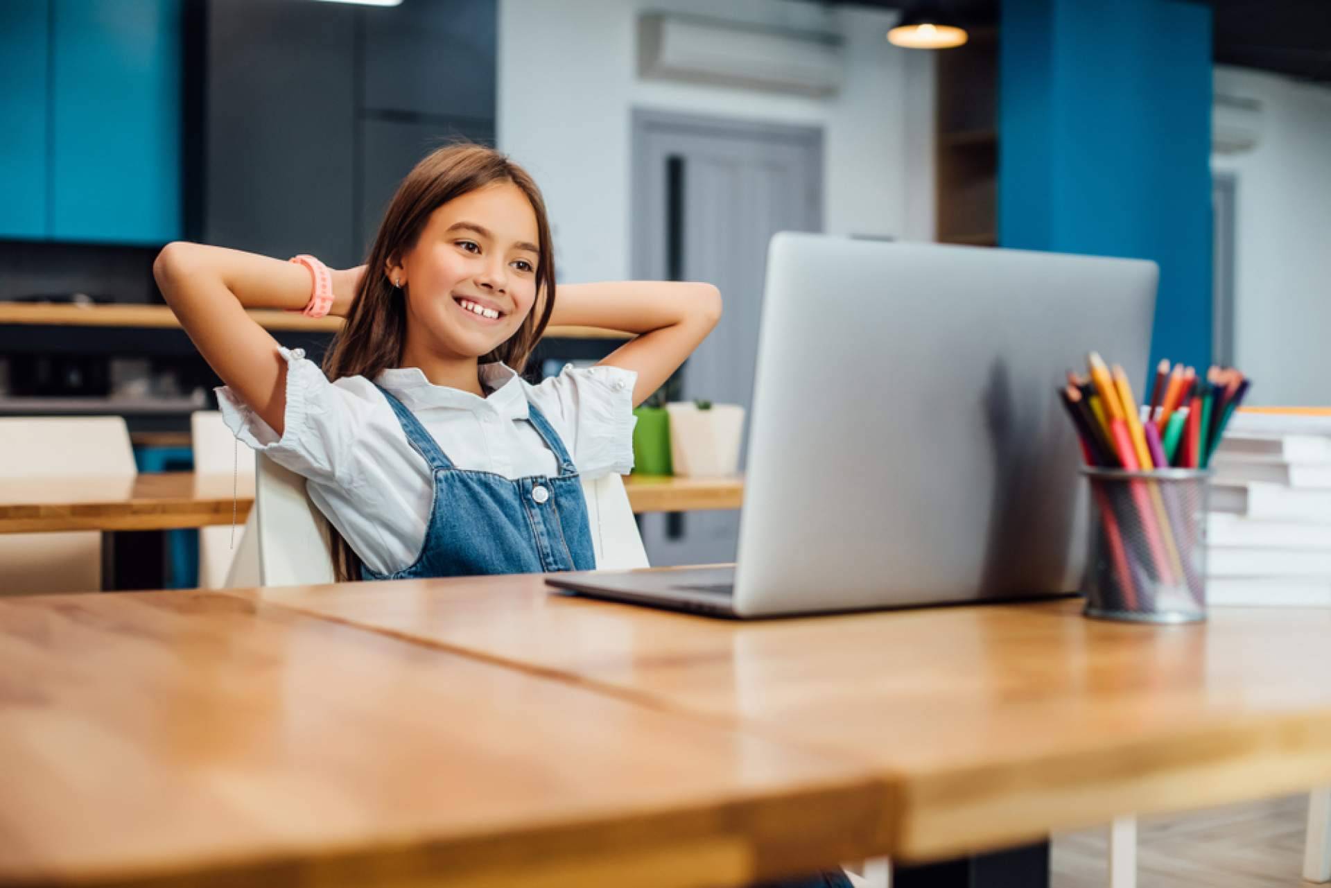 Portátiles económicos para estudiantes, con Ordenador Outlet