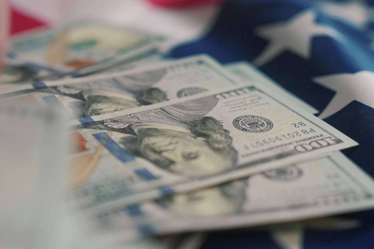 La seguridad que aporta dolarizar el patrimonio, por Vista Imark