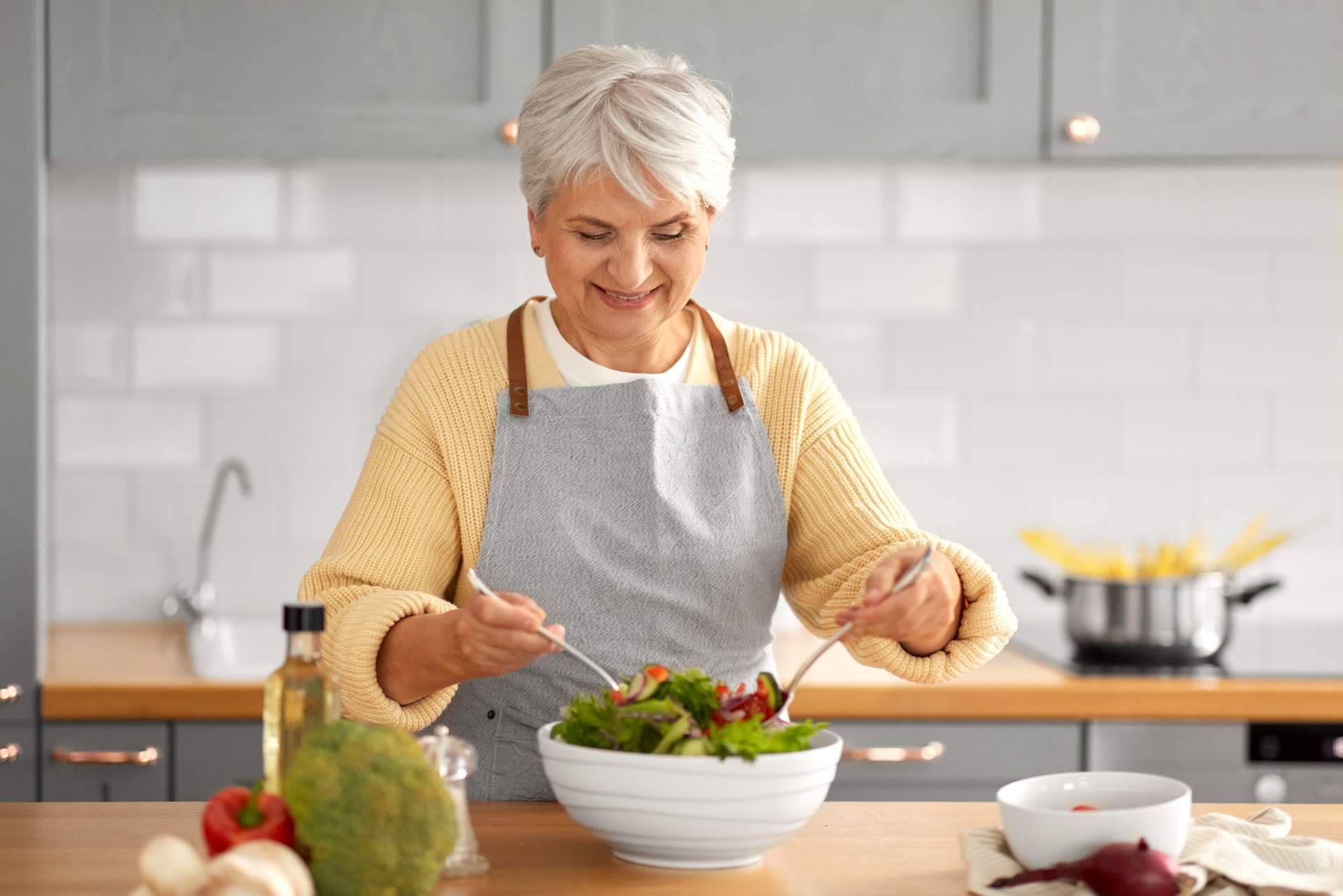 Alimentación equilibrada y Binarval Plus Z, una combinación para renovarse tras los excesos del verano