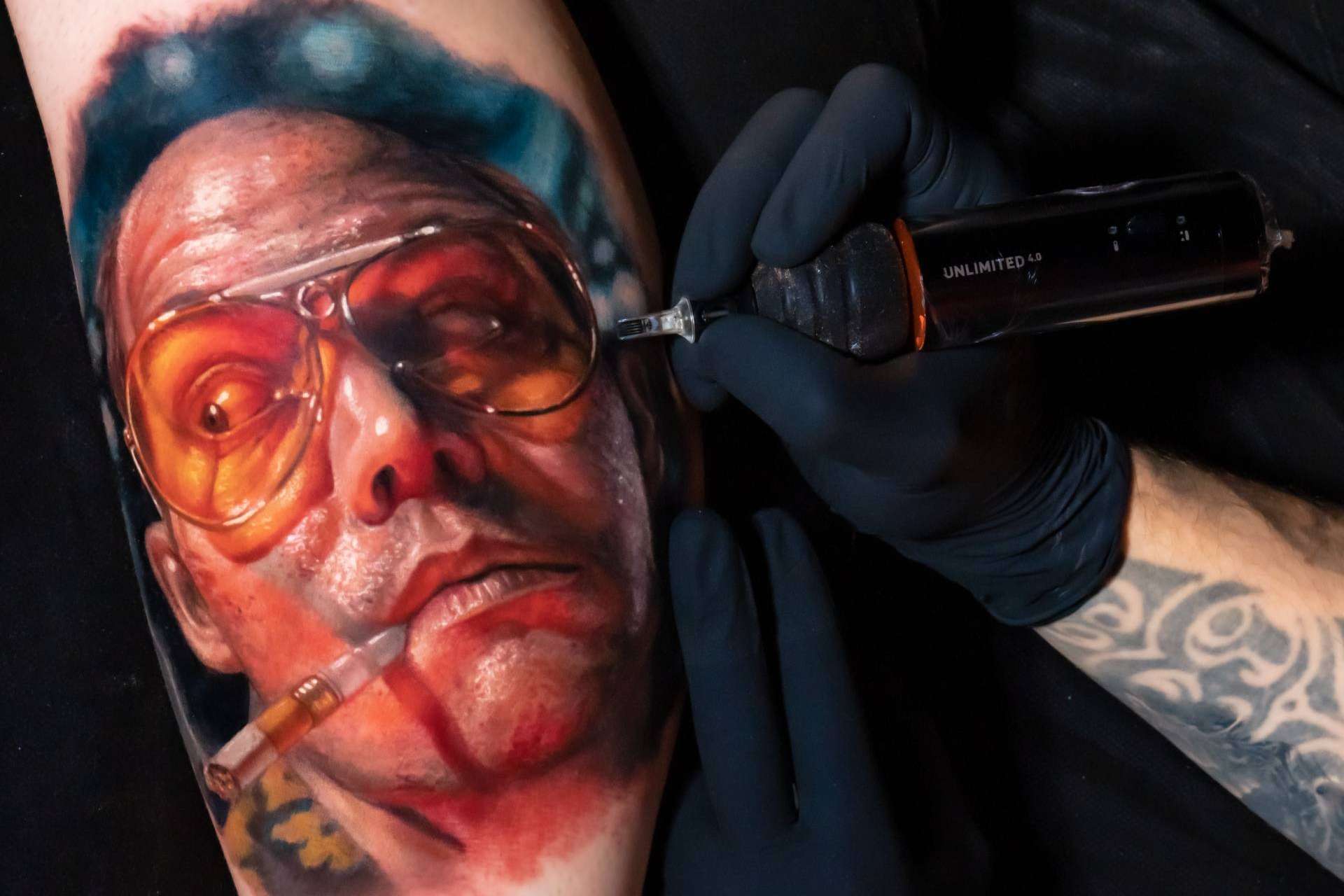 Cursos de tatuajes para mejorar el arte del retrato realista en Habbility